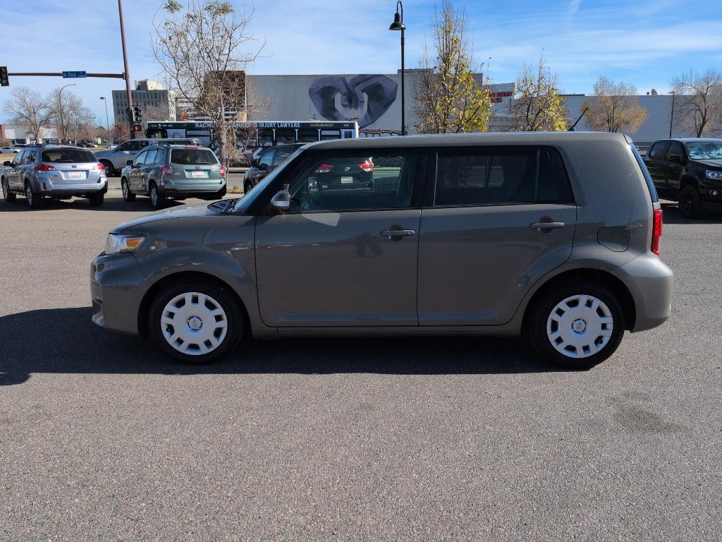 2012 GRAY Scion xB Base (JTLZE4FE3CJ) with an 4 Cyl, 2.4L engine, Manual transmission, located at 10890 W. Colfax Ave., Lakewood, CO, 80215, (303) 274-7692, 39.739914, -105.120132 - Photo#7