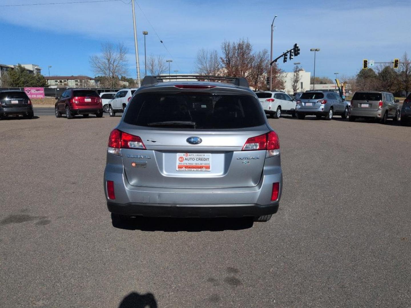 2010 SILVER Subaru Outback 2.5i Premium (4S4BRCCC9A3) with an 4 Cyl, 2.5L engine, Automatic transmission, located at 10890 W. Colfax Ave., Lakewood, CO, 80215, (303) 274-7692, 39.739914, -105.120132 - Photo#5