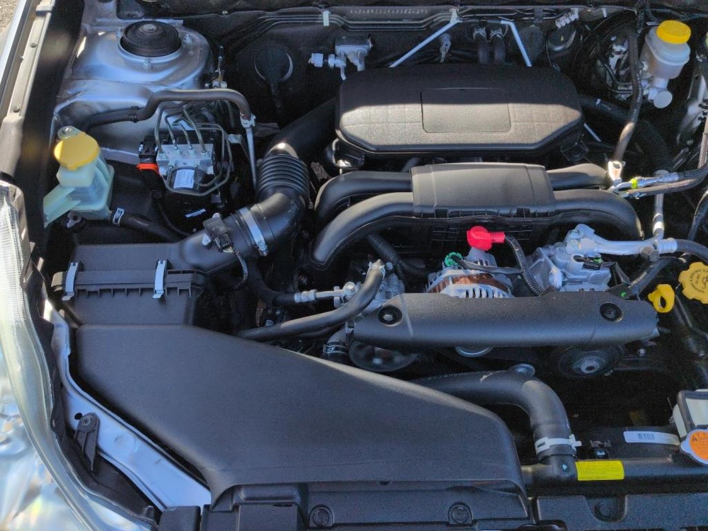 2010 SILVER Subaru Outback 2.5i Premium (4S4BRCCC9A3) with an 4 Cyl, 2.5L engine, Automatic transmission, located at 10890 W. Colfax Ave., Lakewood, CO, 80215, (303) 274-7692, 39.739914, -105.120132 - Photo#22