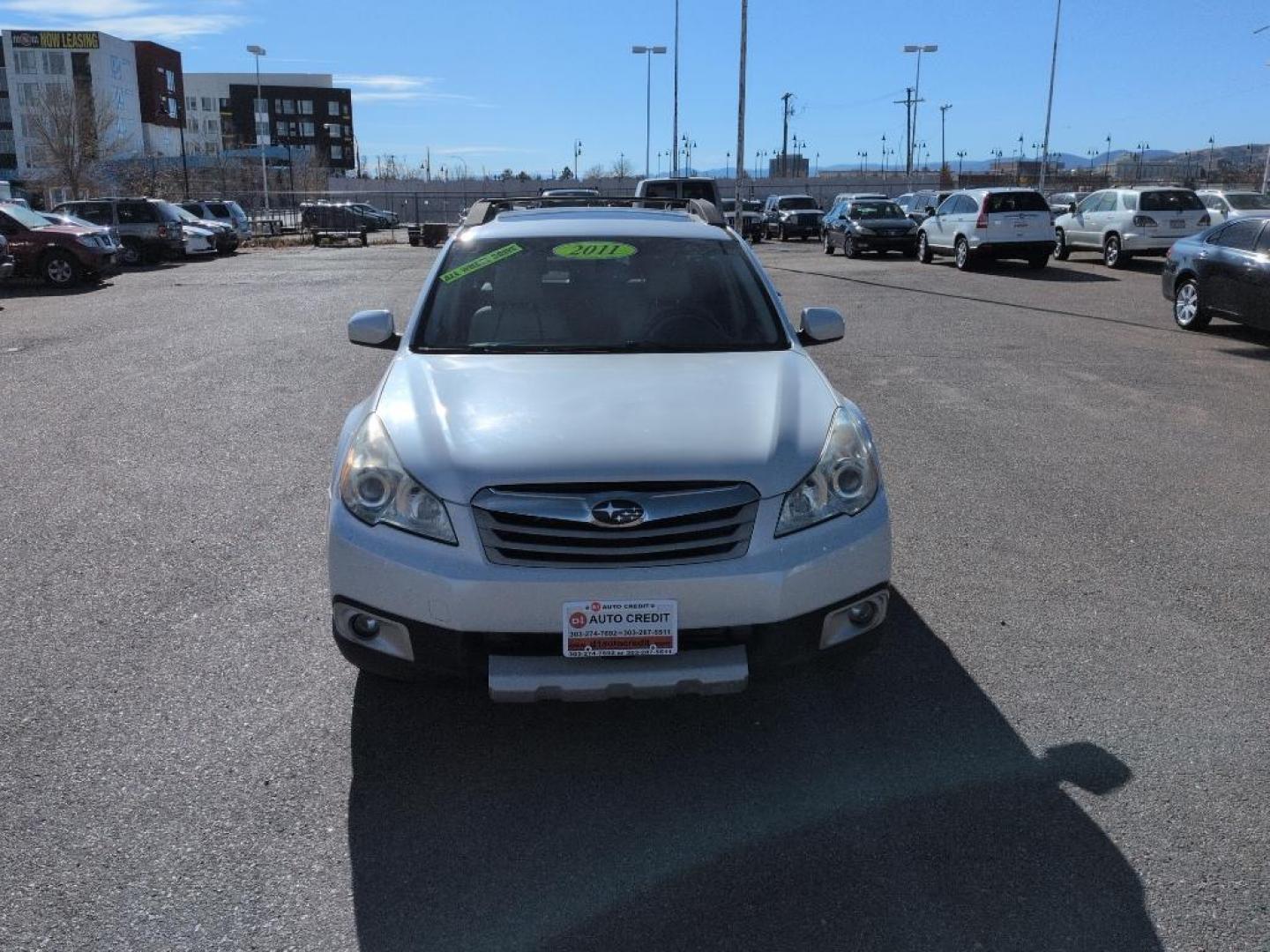 2011 WHITE Subaru Outback 2.5i Limited (4S4BRCLC5B3) with an 4 Cyl, 2.5L engine, Automatic transmission, located at 10890 W. Colfax Ave., Lakewood, CO, 80215, (303) 274-7692, 39.739914, -105.120132 - Photo#1