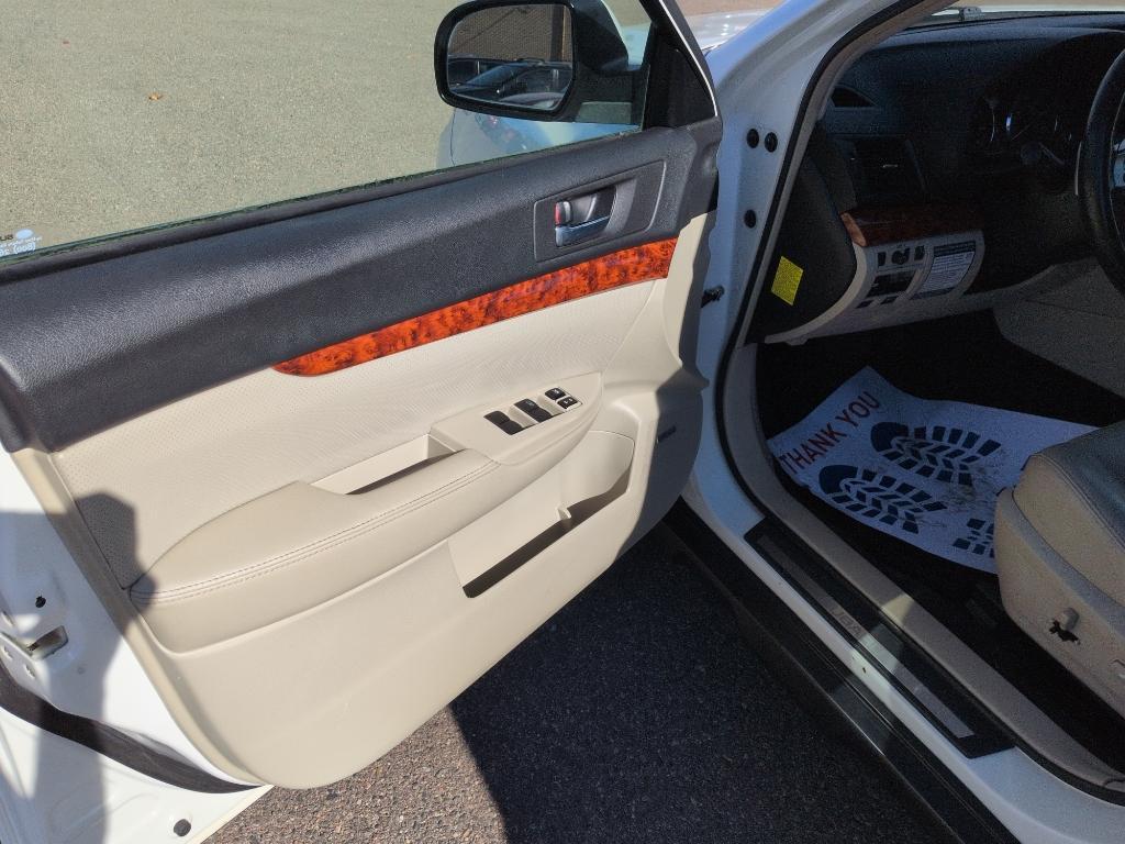 2011 WHITE Subaru Outback 2.5i Limited (4S4BRCLC5B3) with an 4 Cyl, 2.5L engine, Automatic transmission, located at 10890 W. Colfax Ave., Lakewood, CO, 80215, (303) 274-7692, 39.739914, -105.120132 - Photo#8