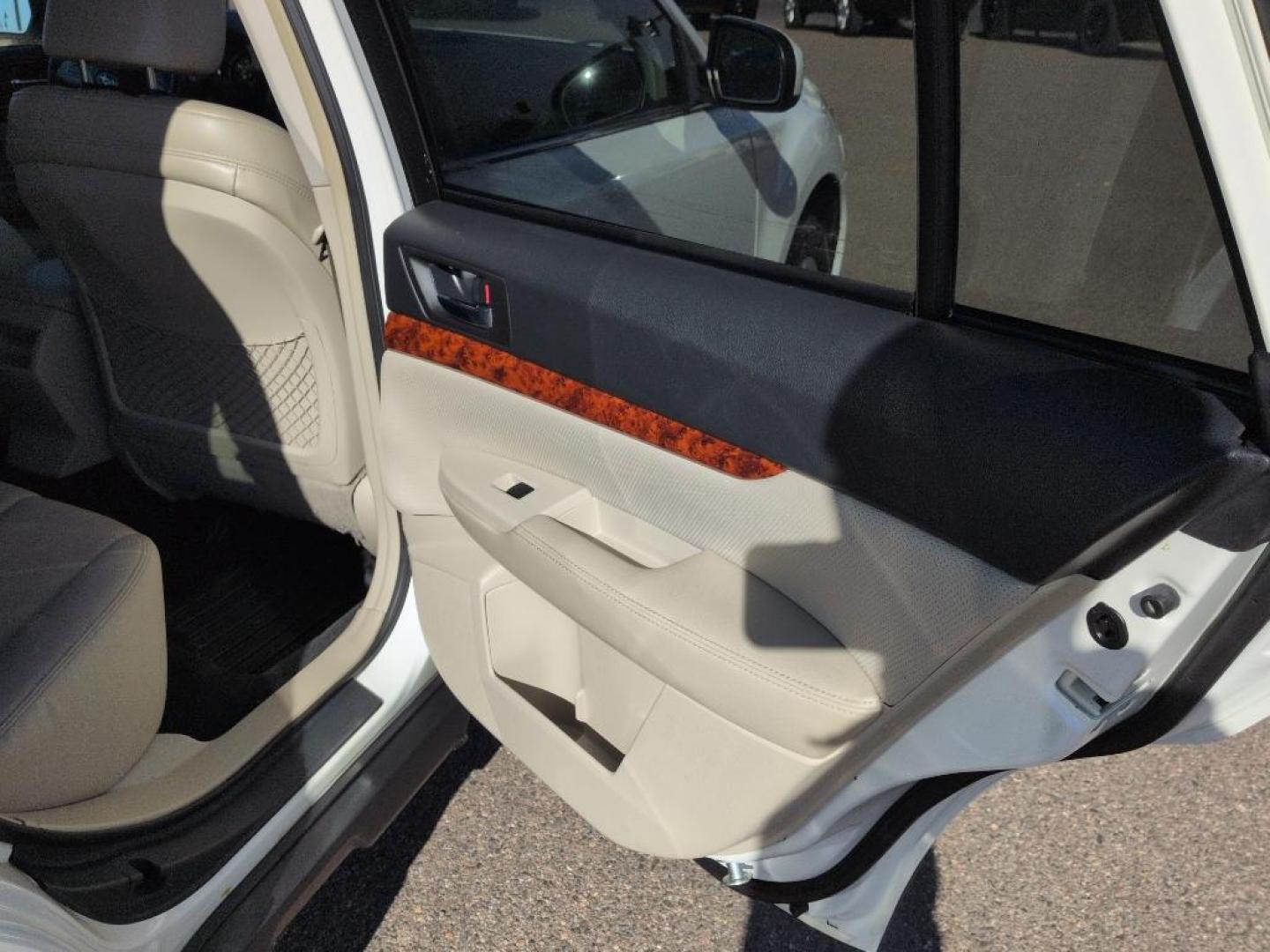 2011 WHITE Subaru Outback 2.5i Limited (4S4BRCLC5B3) with an 4 Cyl, 2.5L engine, Automatic transmission, located at 10890 W. Colfax Ave., Lakewood, CO, 80215, (303) 274-7692, 39.739914, -105.120132 - Photo#20