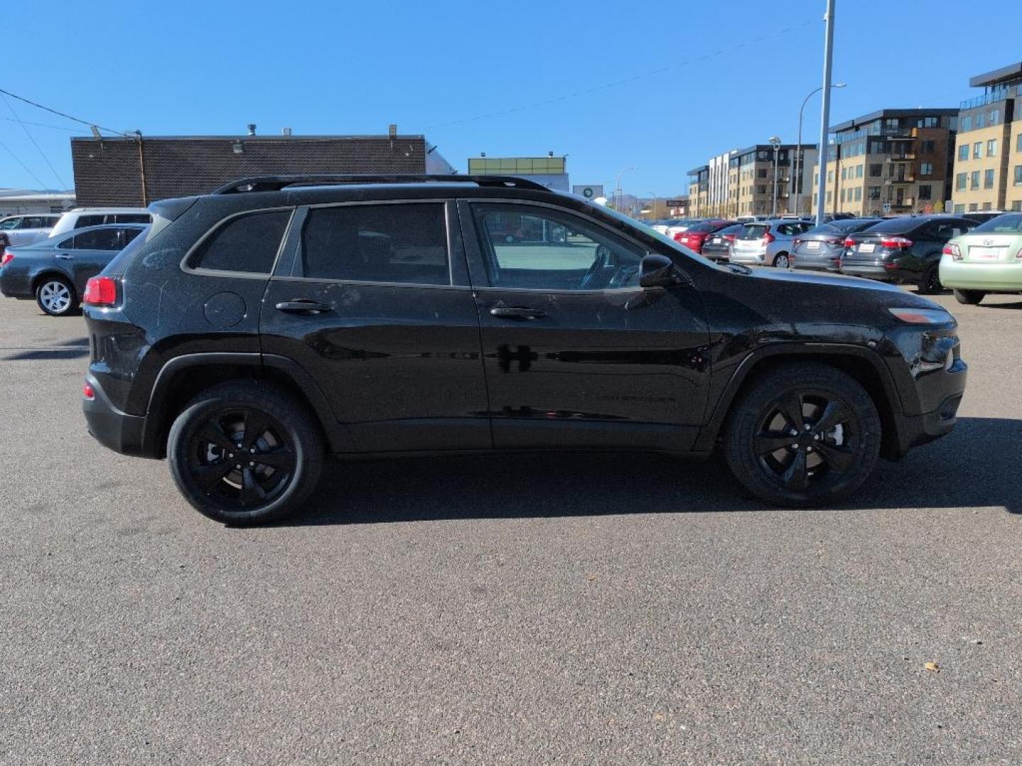 2015 BLACK Jeep Cherokee Latitude (1C4PJMCSXFW) with an V6, 3.2L engine, Automatic transmission, located at 10890 W. Colfax Ave., Lakewood, CO, 80215, (303) 274-7692, 39.739914, -105.120132 - Photo#3