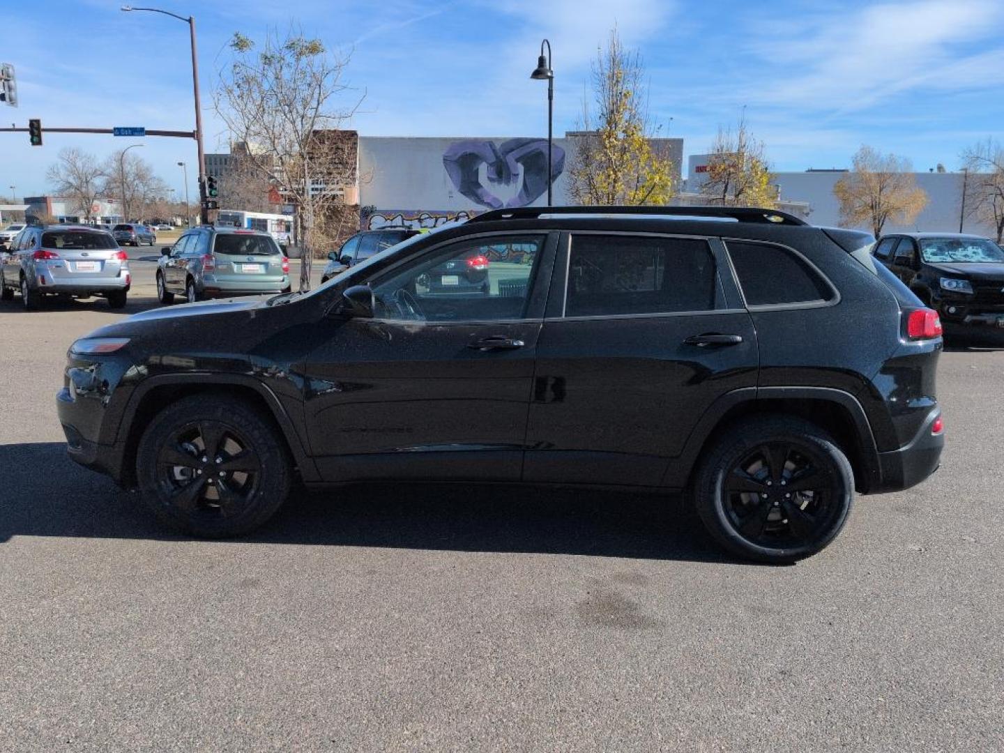 2015 BLACK Jeep Cherokee Latitude (1C4PJMCSXFW) with an V6, 3.2L engine, Automatic transmission, located at 10890 W. Colfax Ave., Lakewood, CO, 80215, (303) 274-7692, 39.739914, -105.120132 - Photo#7