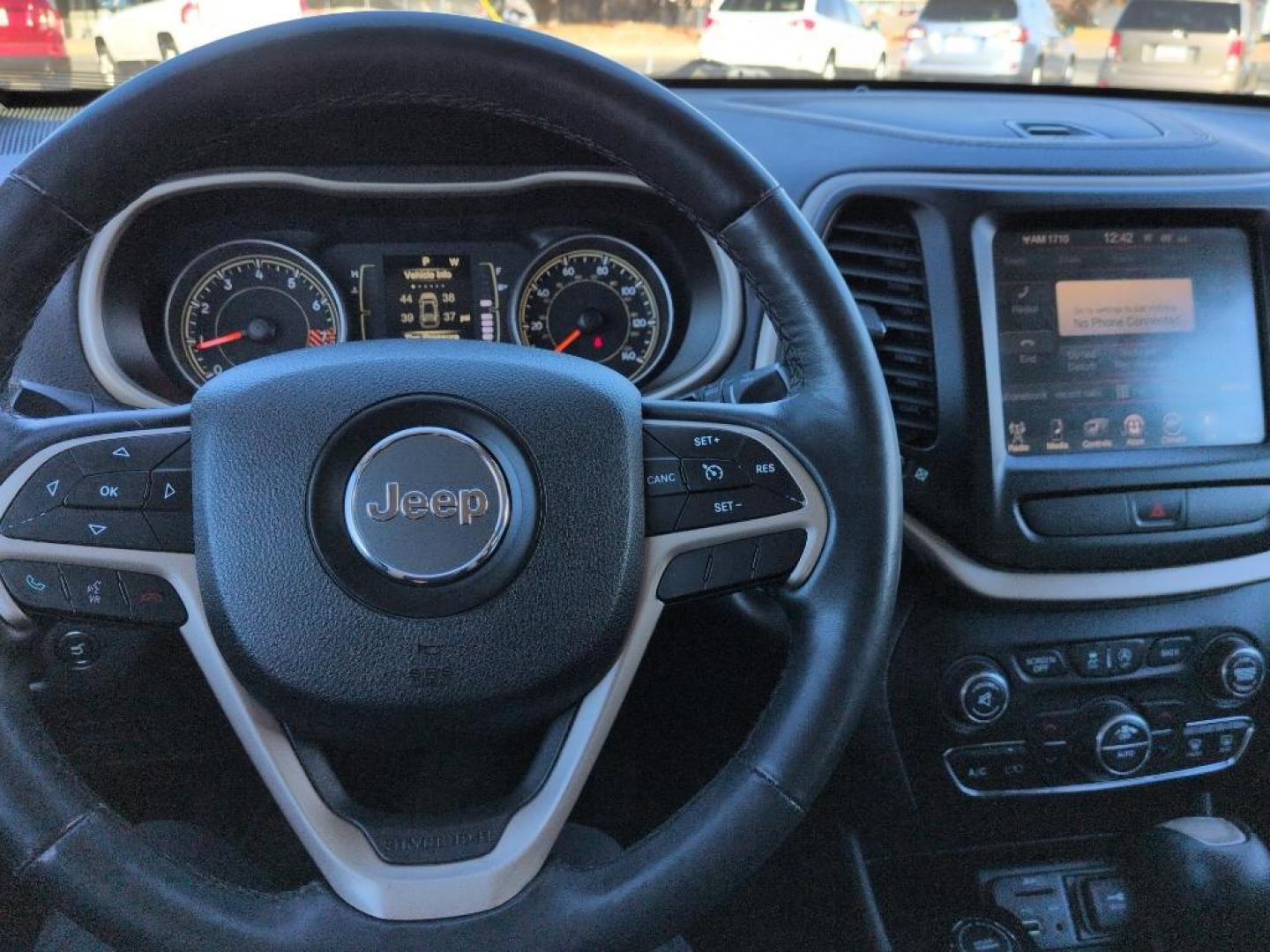 2015 BLACK Jeep Cherokee Latitude (1C4PJMCSXFW) with an V6, 3.2L engine, Automatic transmission, located at 10890 W. Colfax Ave., Lakewood, CO, 80215, (303) 274-7692, 39.739914, -105.120132 - Photo#10