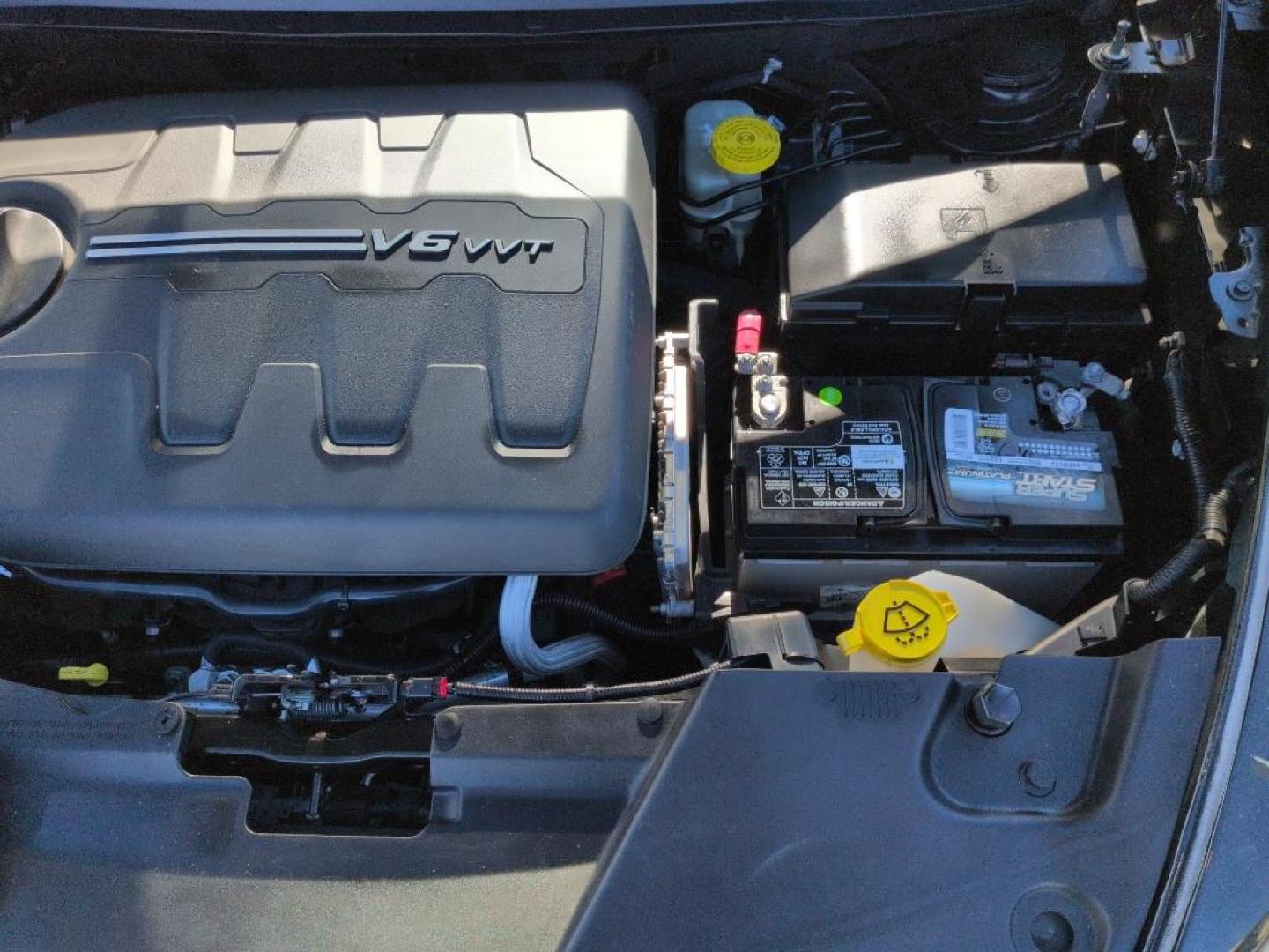 2015 BLACK Jeep Cherokee Latitude (1C4PJMCSXFW) with an V6, 3.2L engine, Automatic transmission, located at 10890 W. Colfax Ave., Lakewood, CO, 80215, (303) 274-7692, 39.739914, -105.120132 - Photo#24