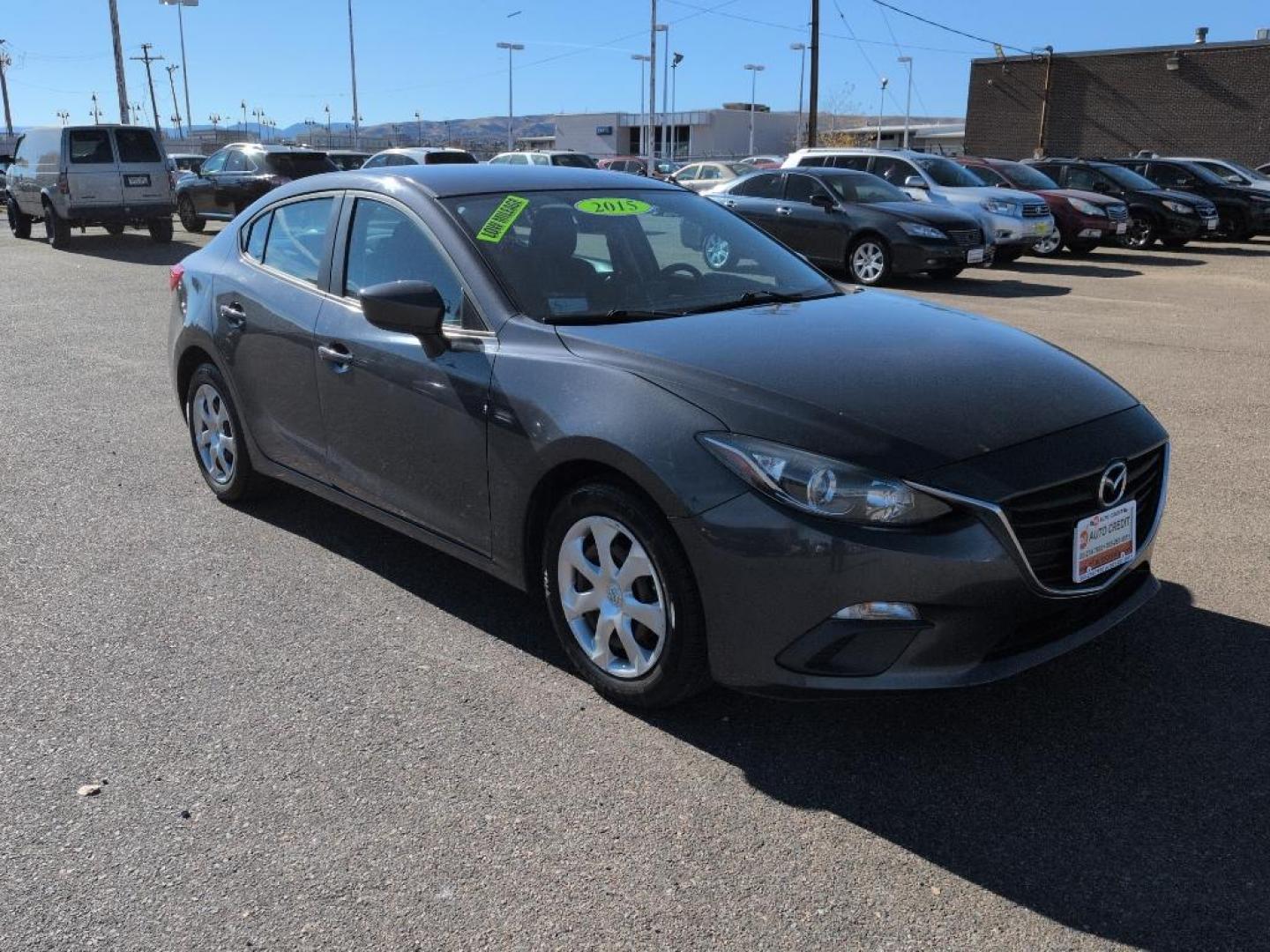 2015 GRAY Mazda Mazda3 i Sport w/SKYACTIV-G (3MZBM1U79FM) with an 4 Cyl, 2.0L engine, Automatic transmission, located at 10890 W. Colfax Ave., Lakewood, CO, 80215, (303) 274-7692, 39.739914, -105.120132 - Photo#2