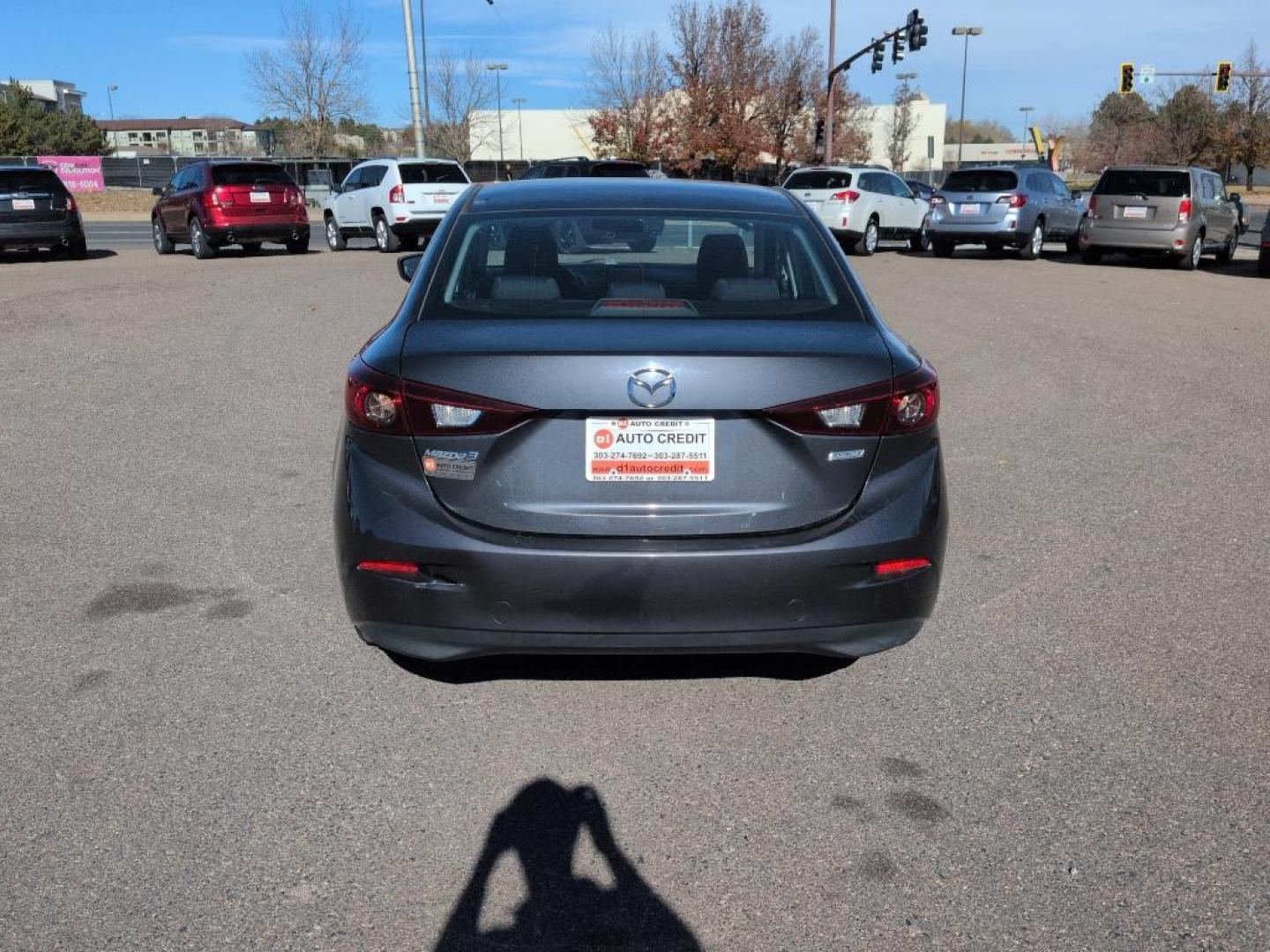 2015 GRAY Mazda Mazda3 i Sport w/SKYACTIV-G (3MZBM1U79FM) with an 4 Cyl, 2.0L engine, Automatic transmission, located at 10890 W. Colfax Ave., Lakewood, CO, 80215, (303) 274-7692, 39.739914, -105.120132 - Photo#5