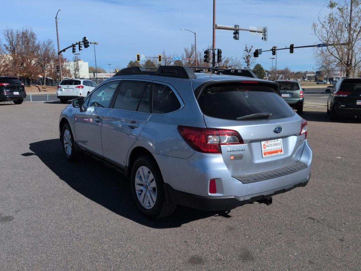 2015 SILVER Subaru Outback 2.5i Premium (4S4BSBEC6F3) with an 4 Cyl, 2.5L engine, Automatic transmission, located at 10890 W. Colfax Ave., Lakewood, CO, 80215, (303) 274-7692, 39.739914, -105.120132 - Photo#6