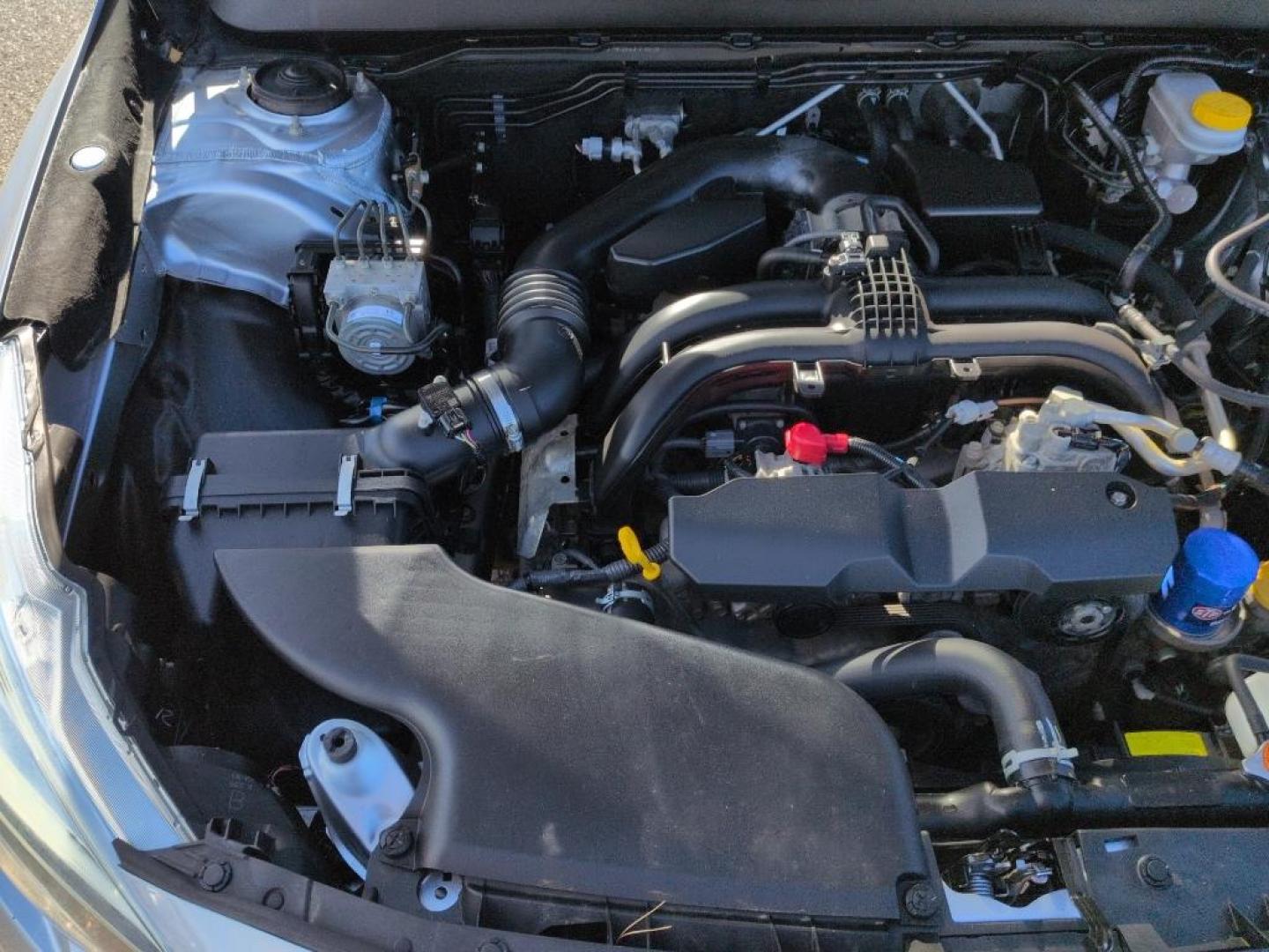 2015 SILVER Subaru Outback 2.5i Premium (4S4BSBEC6F3) with an 4 Cyl, 2.5L engine, Automatic transmission, located at 10890 W. Colfax Ave., Lakewood, CO, 80215, (303) 274-7692, 39.739914, -105.120132 - Photo#25