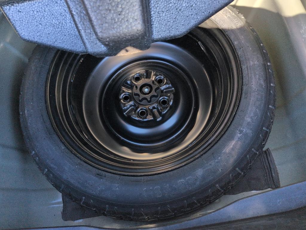 2013 BLUE Lexus ES 350 Base (JTHBK1GG6D2) with an V6, 3.5L engine, Automatic transmission, located at 10890 W. Colfax Ave., Lakewood, CO, 80215, (303) 274-7692, 39.739914, -105.120132 - Photo#25