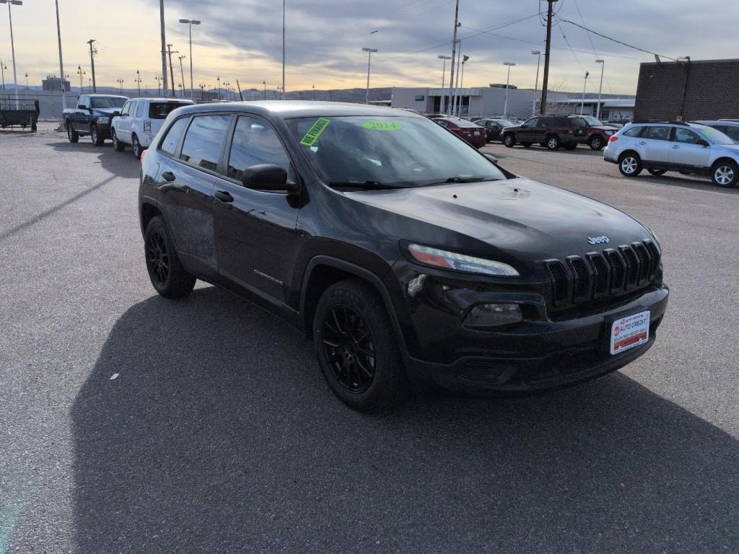2014 BLACK Jeep Cherokee Sport (1C4PJLAB7EW) with an 4 Cyl, 2.4L engine, Automatic transmission, located at 10890 W. Colfax Ave., Lakewood, CO, 80215, (303) 274-7692, 39.739914, -105.120132 - Photo#2
