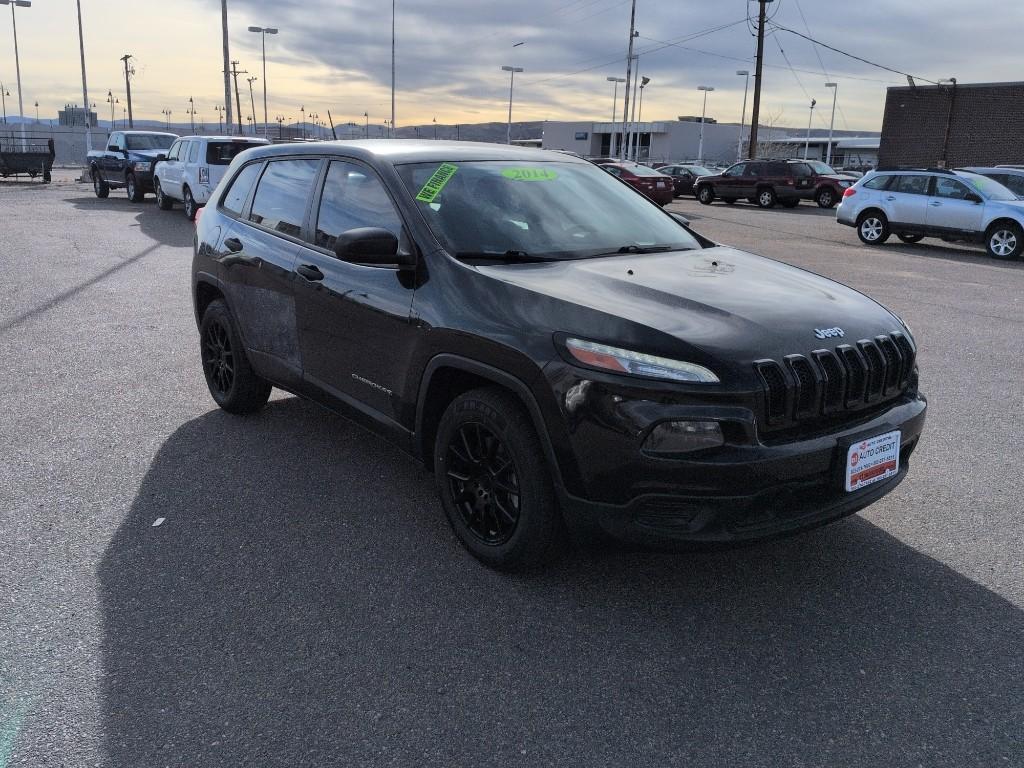 2014 BLACK Jeep Cherokee Sport (1C4PJLAB7EW) with an 4 Cyl, 2.4L engine, Automatic transmission, located at 10890 W. Colfax Ave., Lakewood, CO, 80215, (303) 274-7692, 39.739914, -105.120132 - Photo#2