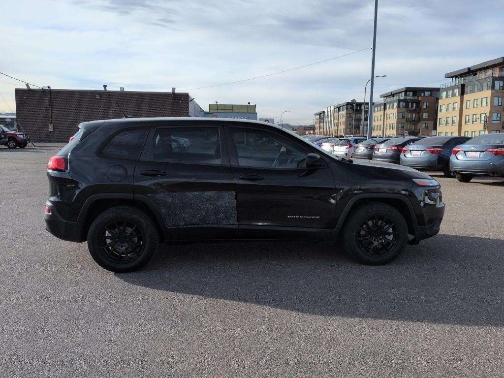 2014 BLACK Jeep Cherokee Sport (1C4PJLAB7EW) with an 4 Cyl, 2.4L engine, Automatic transmission, located at 10890 W. Colfax Ave., Lakewood, CO, 80215, (303) 274-7692, 39.739914, -105.120132 - Photo#3