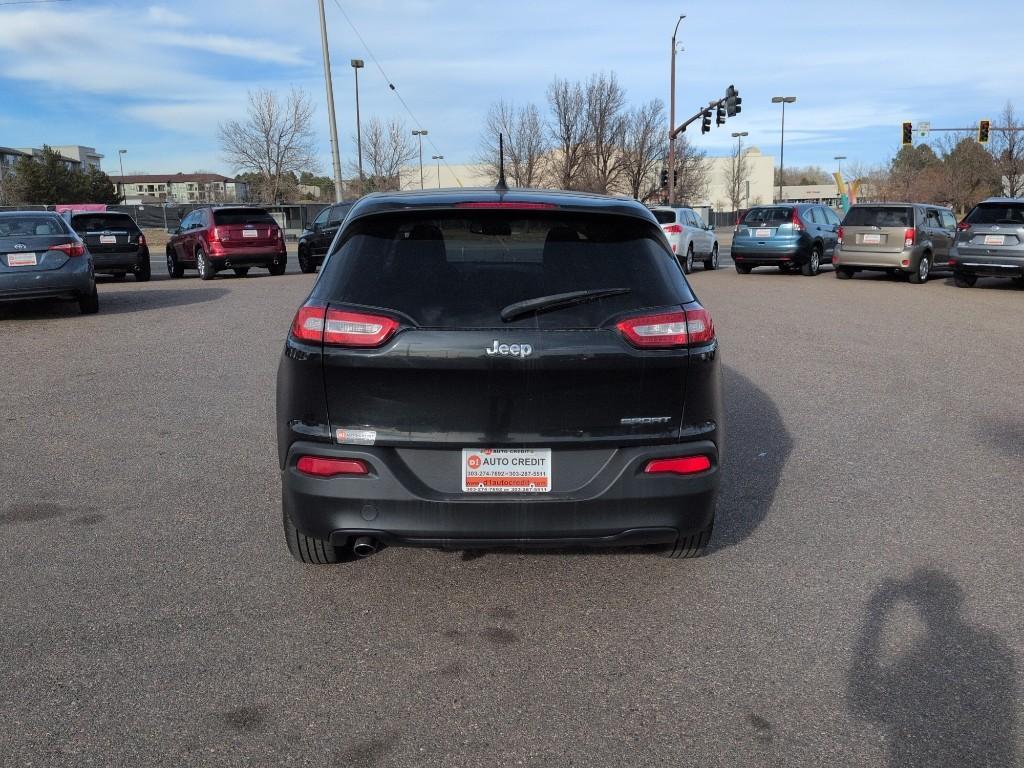 2014 BLACK Jeep Cherokee Sport (1C4PJLAB7EW) with an 4 Cyl, 2.4L engine, Automatic transmission, located at 10890 W. Colfax Ave., Lakewood, CO, 80215, (303) 274-7692, 39.739914, -105.120132 - Photo#5