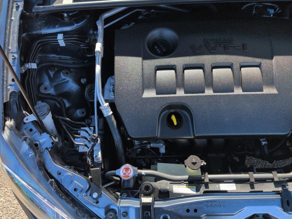 2019 GRAY Toyota Corolla SE CVT (2T1BURHE9KC) with an 4 Cyl, 1.8L engine, Automatic transmission, located at 10890 W. Colfax Ave., Lakewood, CO, 80215, (303) 274-7692, 39.739914, -105.120132 - Photo#22