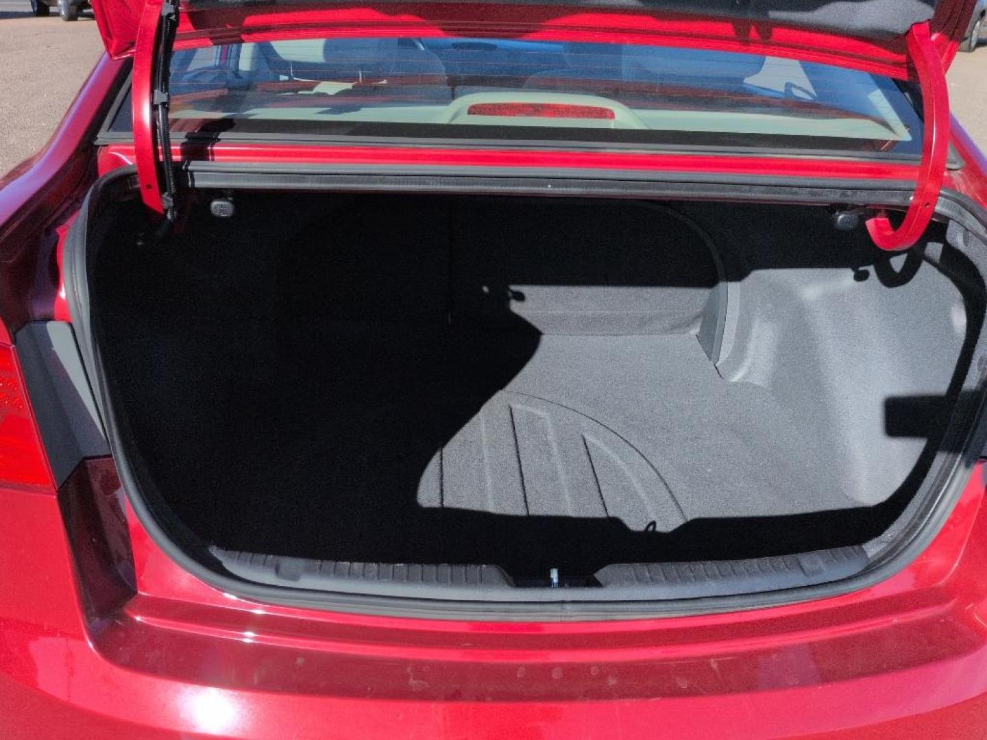 2010 RED Kia Forte EX (KNAFU4A23A5) with an 4 Cyl, 2.0L engine, Automatic transmission, located at 10890 W. Colfax Ave., Lakewood, CO, 80215, (303) 274-7692, 39.739914, -105.120132 - Photo#20