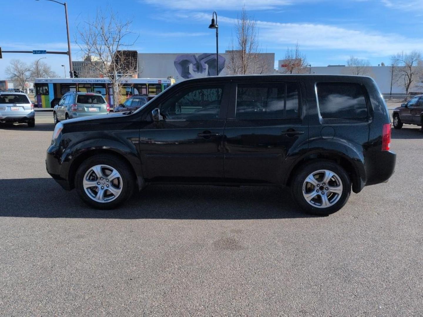 2013 BLACK Honda Pilot EX (5FNYF3H41DB) with an V6, 3.5L engine, Automatic transmission, located at 10890 W. Colfax Ave., Lakewood, CO, 80215, (303) 274-7692, 39.739914, -105.120132 - Photo#7