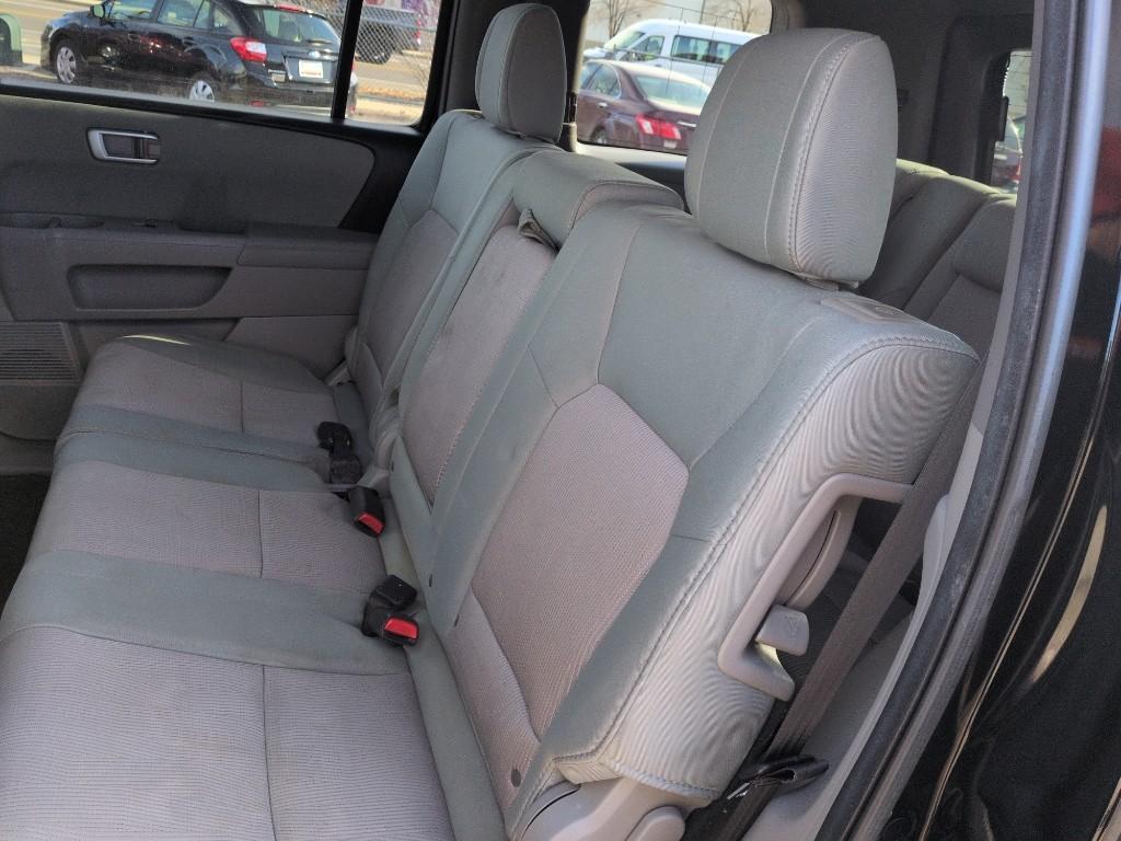 2013 BLACK Honda Pilot EX (5FNYF3H41DB) with an V6, 3.5L engine, Automatic transmission, located at 10890 W. Colfax Ave., Lakewood, CO, 80215, (303) 274-7692, 39.739914, -105.120132 - Photo#15