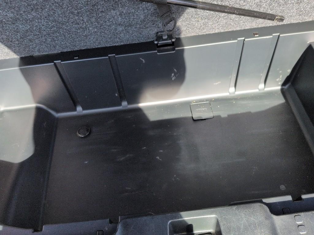 2013 BLACK Honda Pilot EX (5FNYF3H41DB) with an V6, 3.5L engine, Automatic transmission, located at 10890 W. Colfax Ave., Lakewood, CO, 80215, (303) 274-7692, 39.739914, -105.120132 - Photo#24