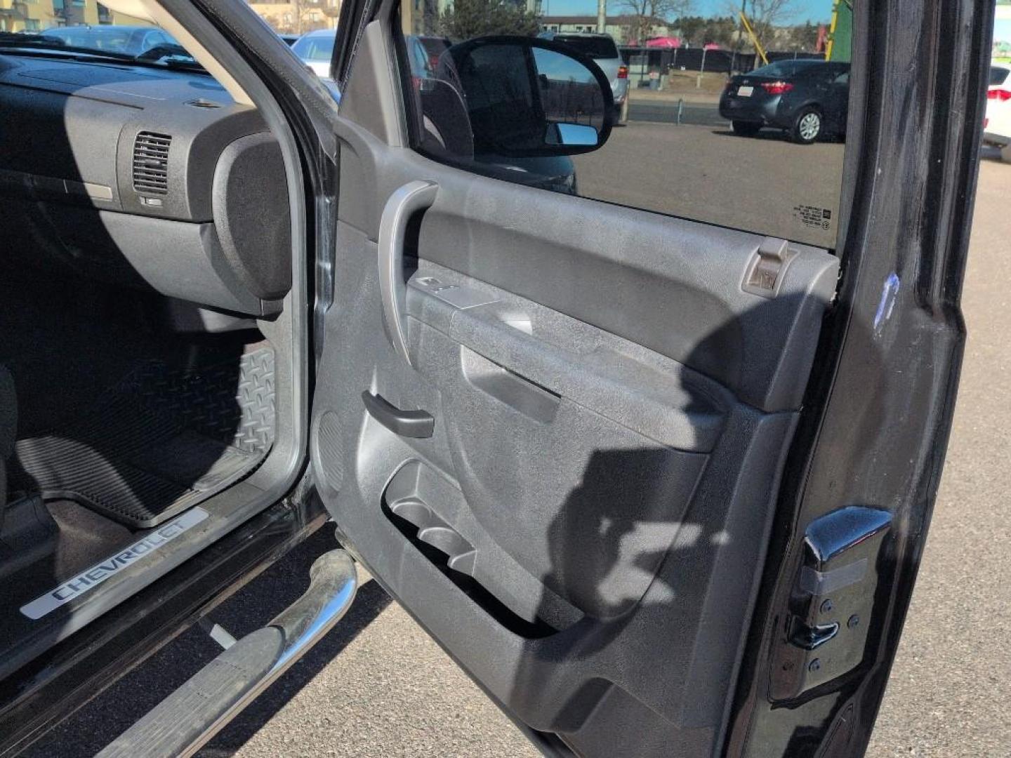 2012 BLACK Chevrolet Silverado LT (1GCRKSE77CZ) with an V8, 5.3L engine, Automatic transmission, located at 10890 W. Colfax Ave., Lakewood, CO, 80215, (303) 274-7692, 39.739914, -105.120132 - Photo#16