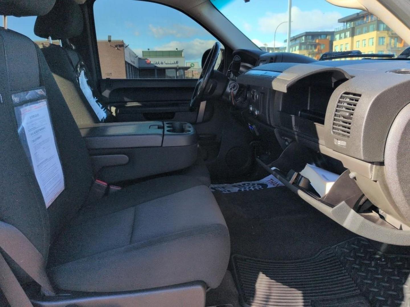 2012 BLACK Chevrolet Silverado LT (1GCRKSE77CZ) with an V8, 5.3L engine, Automatic transmission, located at 10890 W. Colfax Ave., Lakewood, CO, 80215, (303) 274-7692, 39.739914, -105.120132 - Photo#17