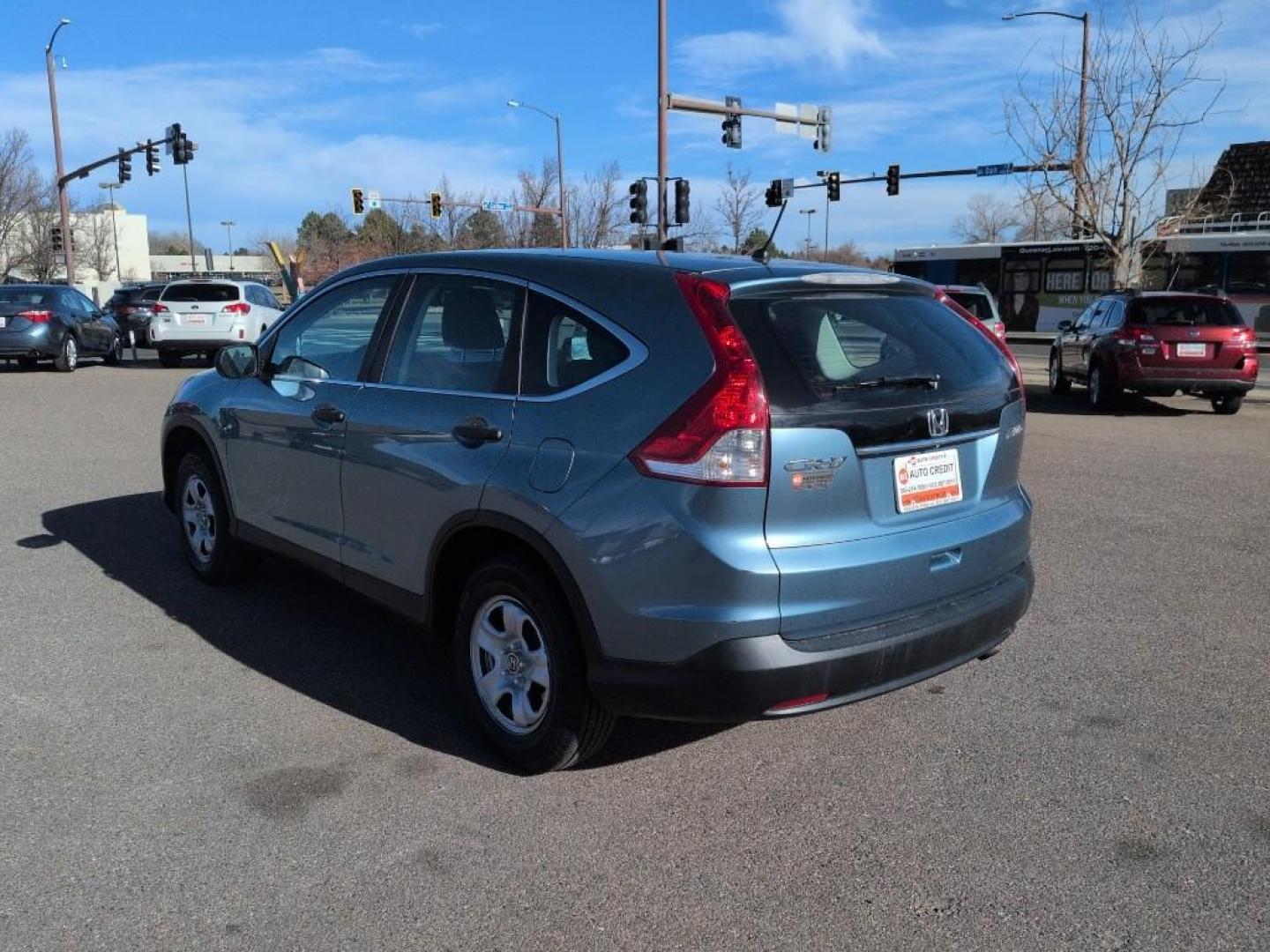 2013 GRAY Honda CR-V LX (5J6RM4H31DL) with an 4 Cyl, 2.4L engine, Automatic transmission, located at 10890 W. Colfax Ave., Lakewood, CO, 80215, (303) 274-7692, 39.739914, -105.120132 - Photo#6