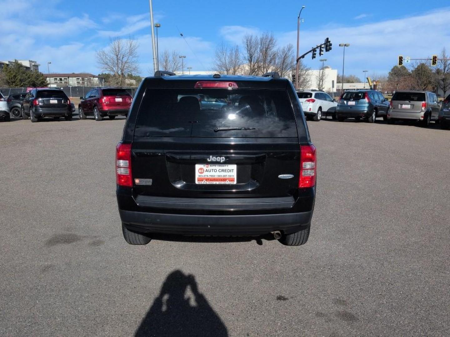 2016 BLACK Jeep Patriot Latitude (1C4NJPFB3GD) with an 4 Cyl, 2.4L engine, Automatic transmission, located at 10890 W. Colfax Ave., Lakewood, CO, 80215, (303) 274-7692, 39.739914, -105.120132 - Photo#5