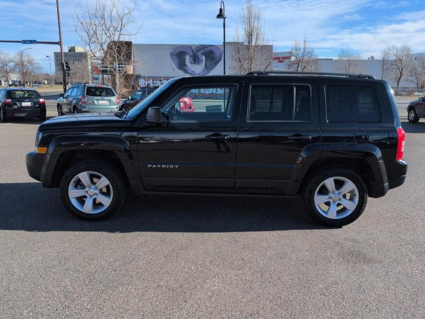2016 BLACK Jeep Patriot Latitude (1C4NJPFB3GD) with an 4 Cyl, 2.4L engine, Automatic transmission, located at 10890 W. Colfax Ave., Lakewood, CO, 80215, (303) 274-7692, 39.739914, -105.120132 - Photo#7