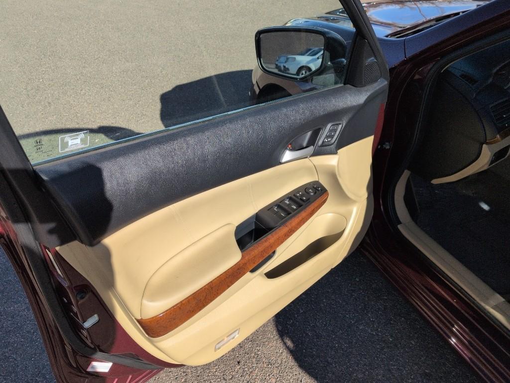 2012 BURGUNDY Honda Accord EX-L (1HGCP3F82CA) with an V6, 3.5L engine, Automatic transmission, located at 10890 W. Colfax Ave., Lakewood, CO, 80215, (303) 274-7692, 39.739914, -105.120132 - Photo#8