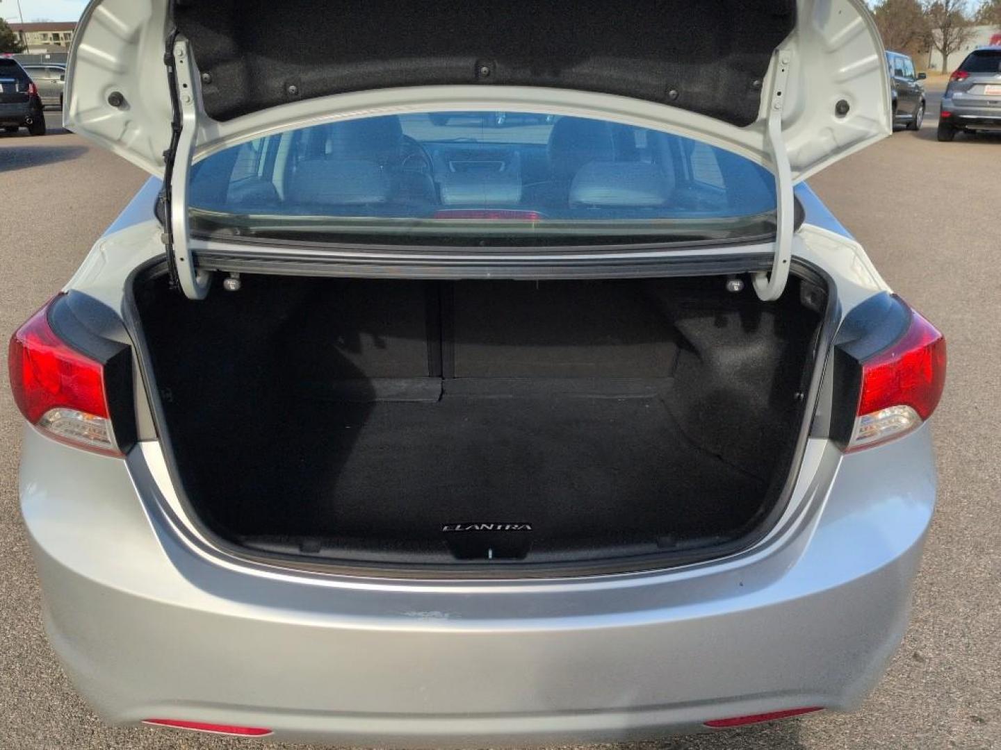 2012 SILVER Hyundai Elantra LIMITED (KMHDH4AE4CU) with an 4 Cyl, 1.8L engine, Automatic transmission, located at 10890 W. Colfax Ave., Lakewood, CO, 80215, (303) 274-7692, 39.739914, -105.120132 - Photo#20