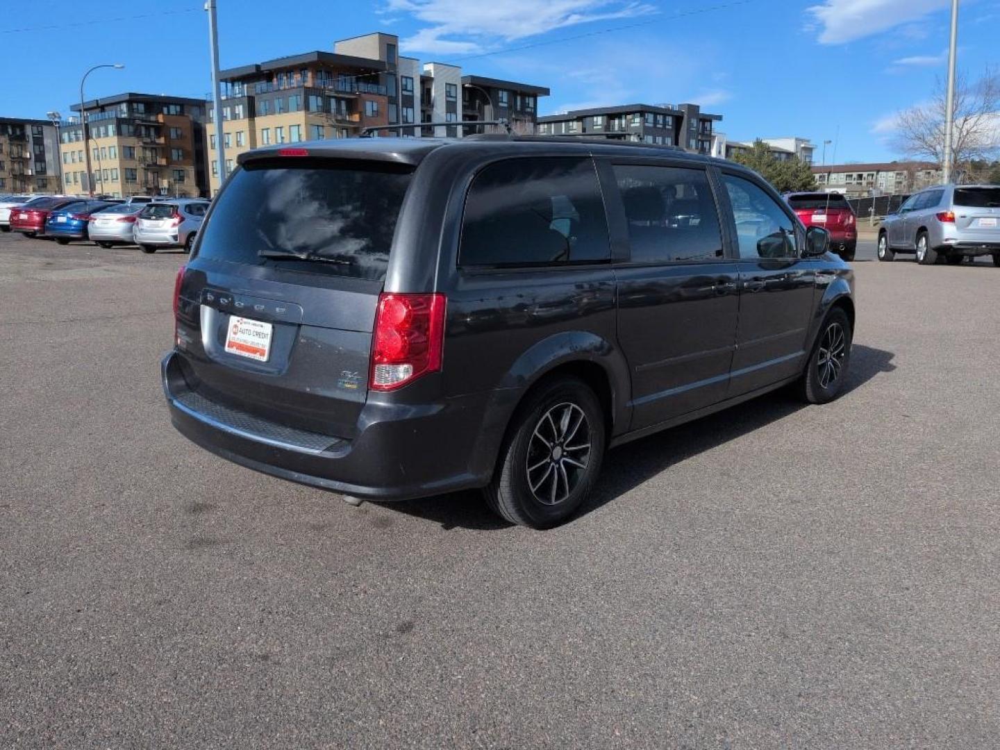 2016 GRAY Dodge Grand Caravan R/T (2C4RDGEG3GR) with an V6, 3.6L engine, Automatic transmission, located at 10890 W. Colfax Ave., Lakewood, CO, 80215, (303) 274-7692, 39.739914, -105.120132 - Photo#4