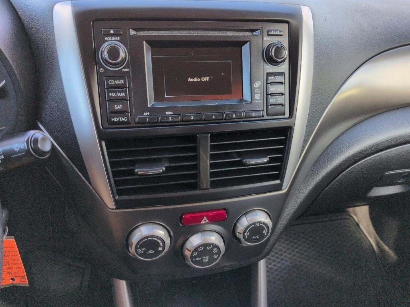 2011 SILVER Subaru Forester 2.5X Limited (JF2SHAEC0BH) with an 4 Cyl, 2.5L engine, Automatic transmission, located at 10890 W. Colfax Ave., Lakewood, CO, 80215, (303) 274-7692, 39.739914, -105.120132 - Photo#10