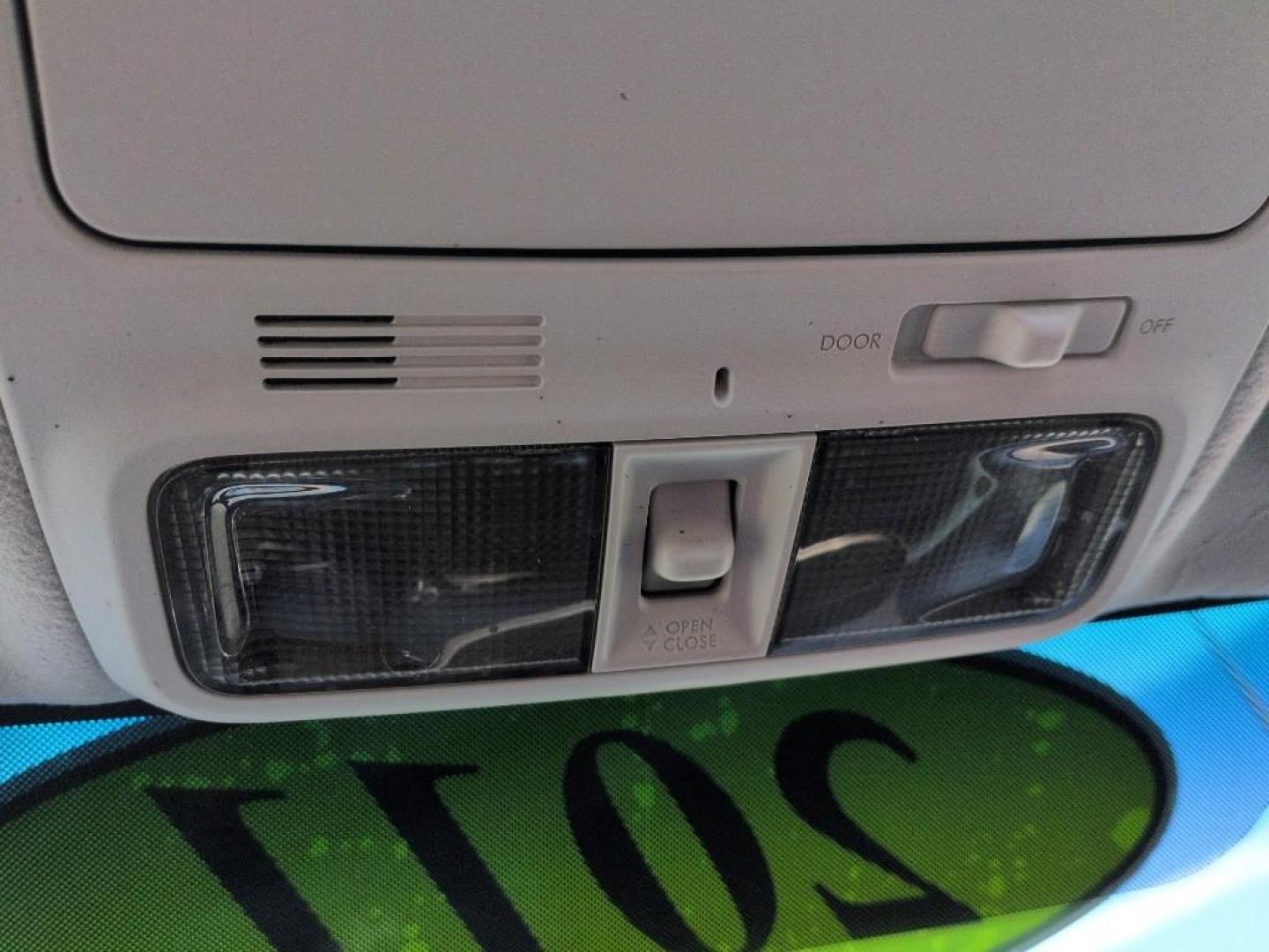 2011 SILVER Subaru Forester 2.5X Limited (JF2SHAEC0BH) with an 4 Cyl, 2.5L engine, Automatic transmission, located at 10890 W. Colfax Ave., Lakewood, CO, 80215, (303) 274-7692, 39.739914, -105.120132 - Photo#12