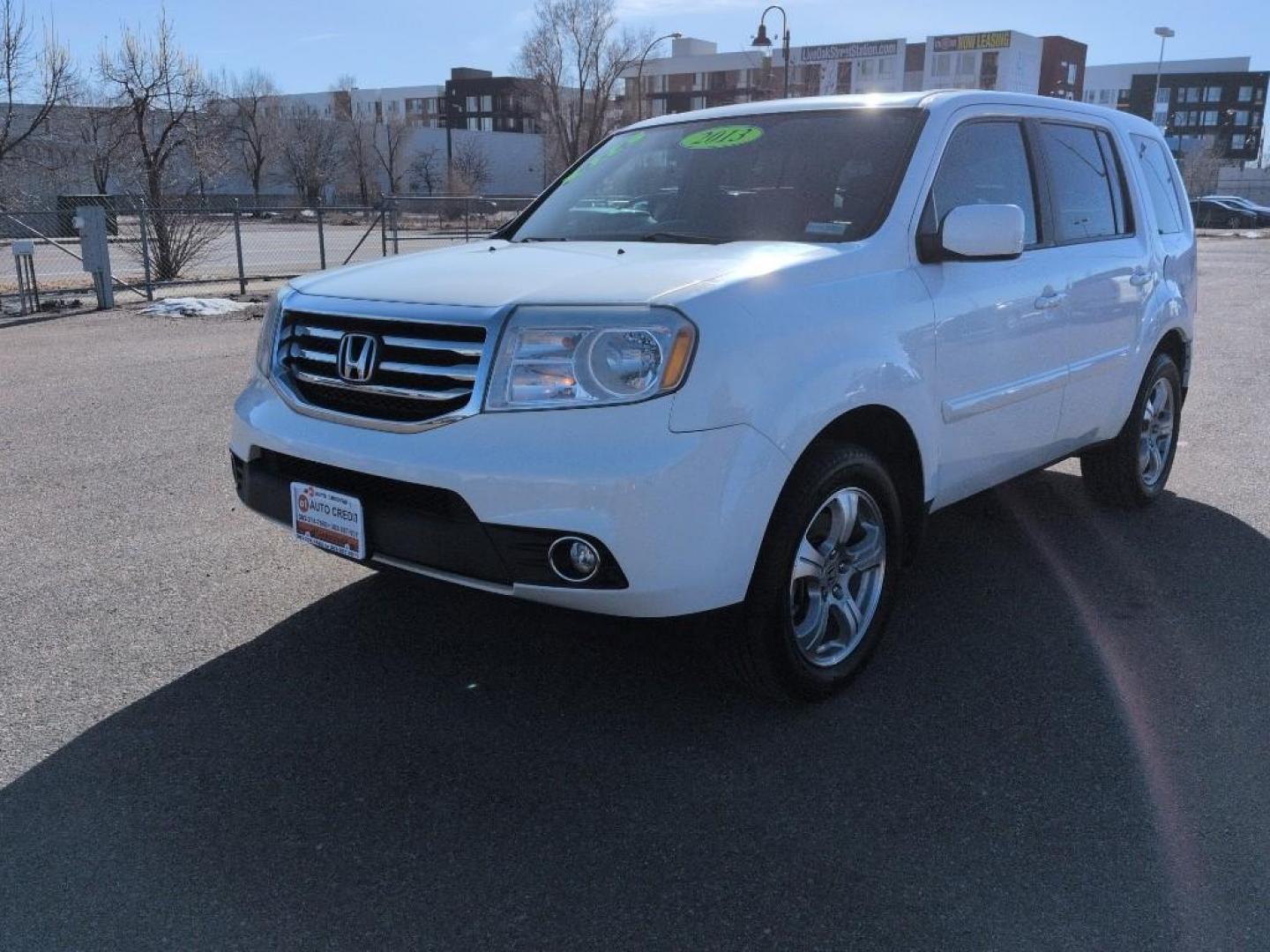 2013 WHITE Honda Pilot EX (5FNYF4H43DB) with an V6, 3.5L engine, Automatic transmission, located at 10890 W. Colfax Ave., Lakewood, CO, 80215, (303) 274-7692, 39.739914, -105.120132 - Photo#0