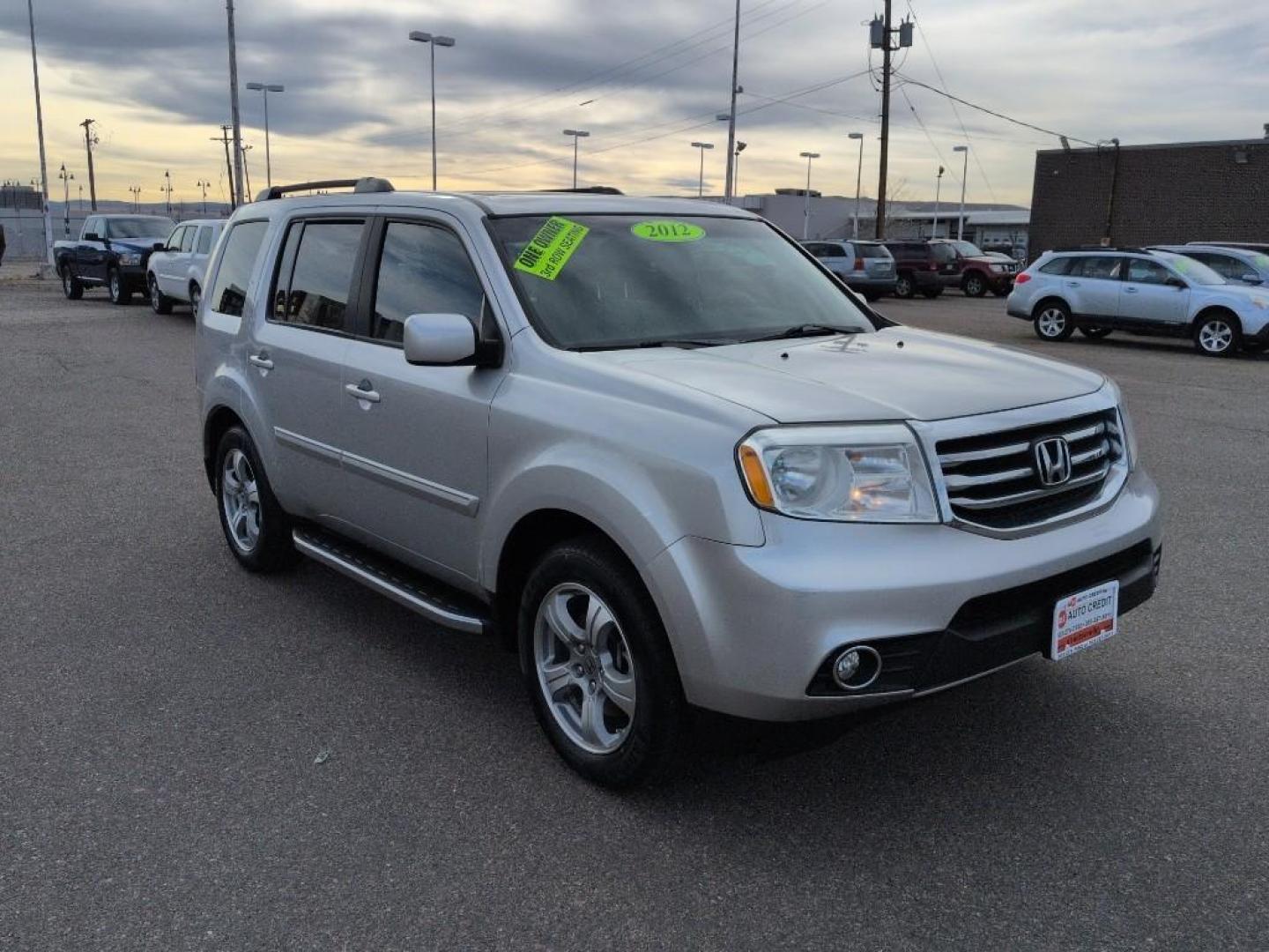 2012 GRAY Honda Pilot EXL (5FNYF4H53CB) with an V6, 3.5L engine, Automatic transmission, located at 10890 W. Colfax Ave., Lakewood, CO, 80215, (303) 274-7692, 39.739914, -105.120132 - Photo#2