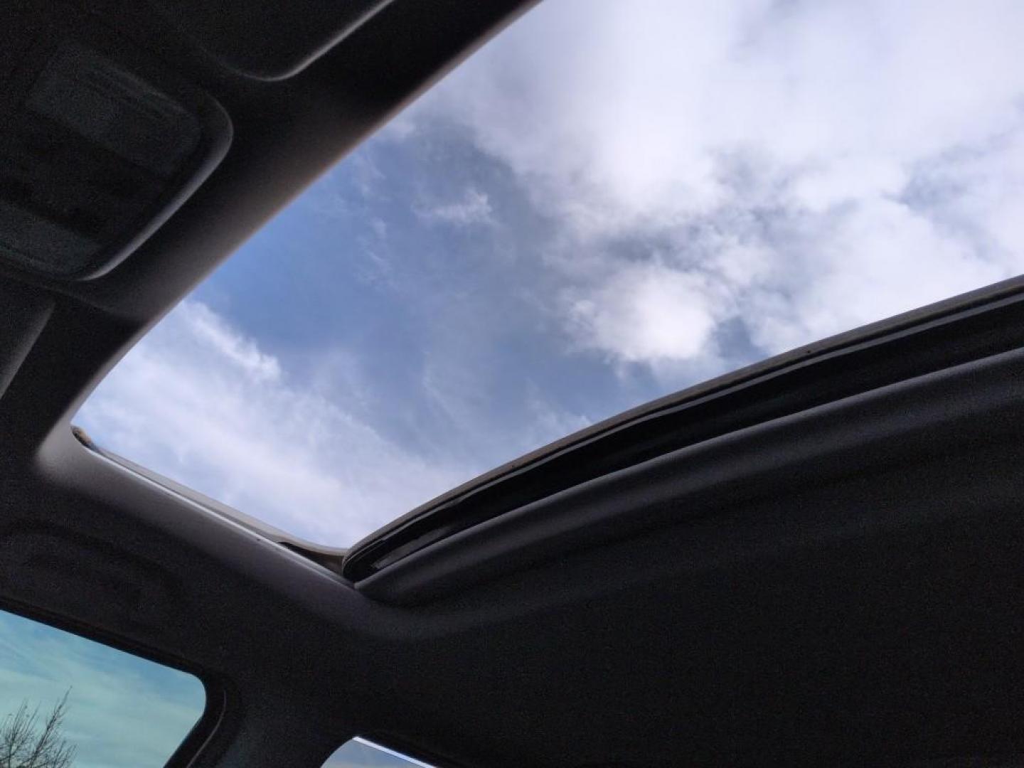 2012 GRAY Honda Pilot EXL (5FNYF4H53CB) with an V6, 3.5L engine, Automatic transmission, located at 10890 W. Colfax Ave., Lakewood, CO, 80215, (303) 274-7692, 39.739914, -105.120132 - Photo#15