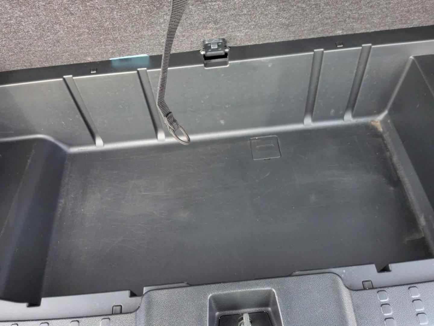 2012 GRAY Honda Pilot EXL (5FNYF4H53CB) with an V6, 3.5L engine, Automatic transmission, located at 10890 W. Colfax Ave., Lakewood, CO, 80215, (303) 274-7692, 39.739914, -105.120132 - Photo#27