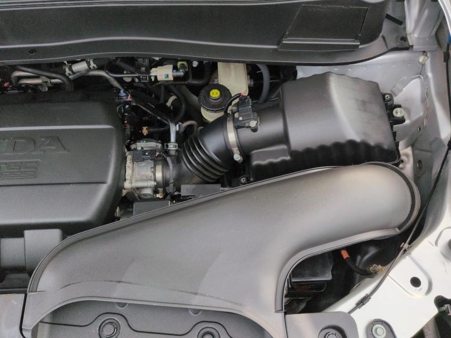 2012 GRAY Honda Pilot EXL (5FNYF4H53CB) with an V6, 3.5L engine, Automatic transmission, located at 10890 W. Colfax Ave., Lakewood, CO, 80215, (303) 274-7692, 39.739914, -105.120132 - Photo#30