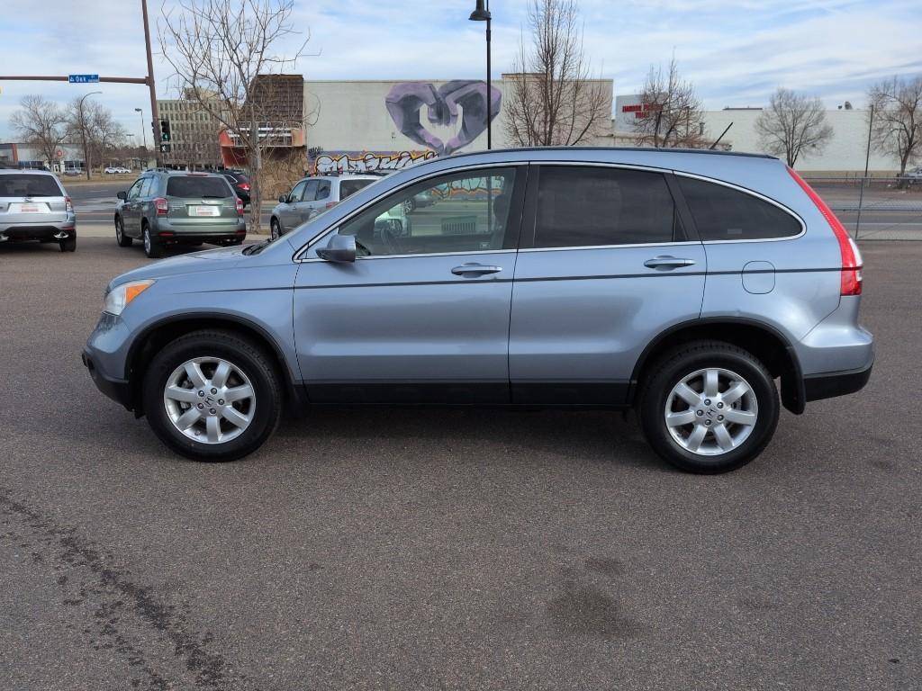 2008 GRAY Honda CR-V EX-L (JHLRE48748C) with an 4 Cyl, 2.4L engine, Automatic transmission, located at 10890 W. Colfax Ave., Lakewood, CO, 80215, (303) 274-7692, 39.739914, -105.120132 - Photo#7