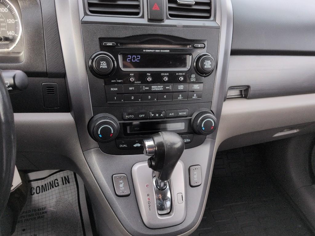 2008 GRAY Honda CR-V EX-L (JHLRE48748C) with an 4 Cyl, 2.4L engine, Automatic transmission, located at 10890 W. Colfax Ave., Lakewood, CO, 80215, (303) 274-7692, 39.739914, -105.120132 - Photo#12