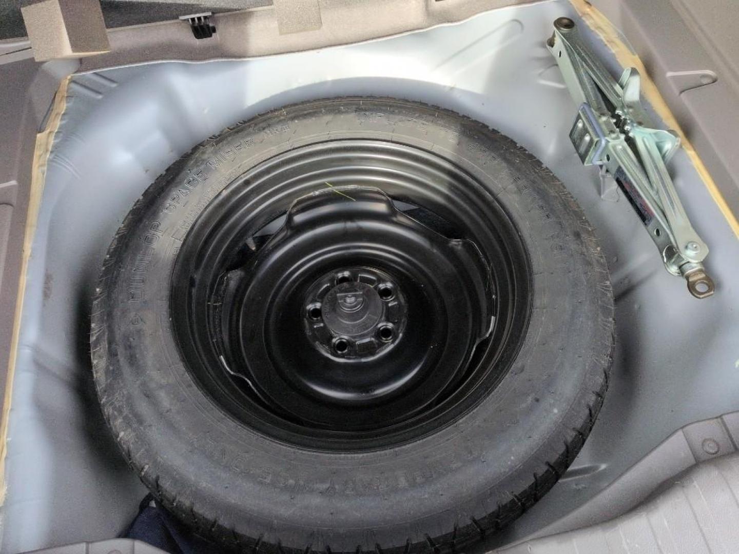 2008 GRAY Honda CR-V EX-L (JHLRE48748C) with an 4 Cyl, 2.4L engine, Automatic transmission, located at 10890 W. Colfax Ave., Lakewood, CO, 80215, (303) 274-7692, 39.739914, -105.120132 - Photo#23