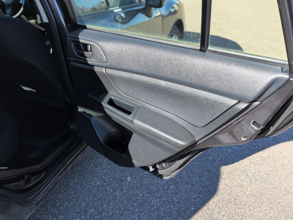 2013 GRAY Subaru Impreza Base (JF1GPAA61DH) with an 4 Cyl, 2.0L engine, Automatic transmission, located at 10890 W. Colfax Ave., Lakewood, CO, 80215, (303) 274-7692, 39.739914, -105.120132 - Photo#18