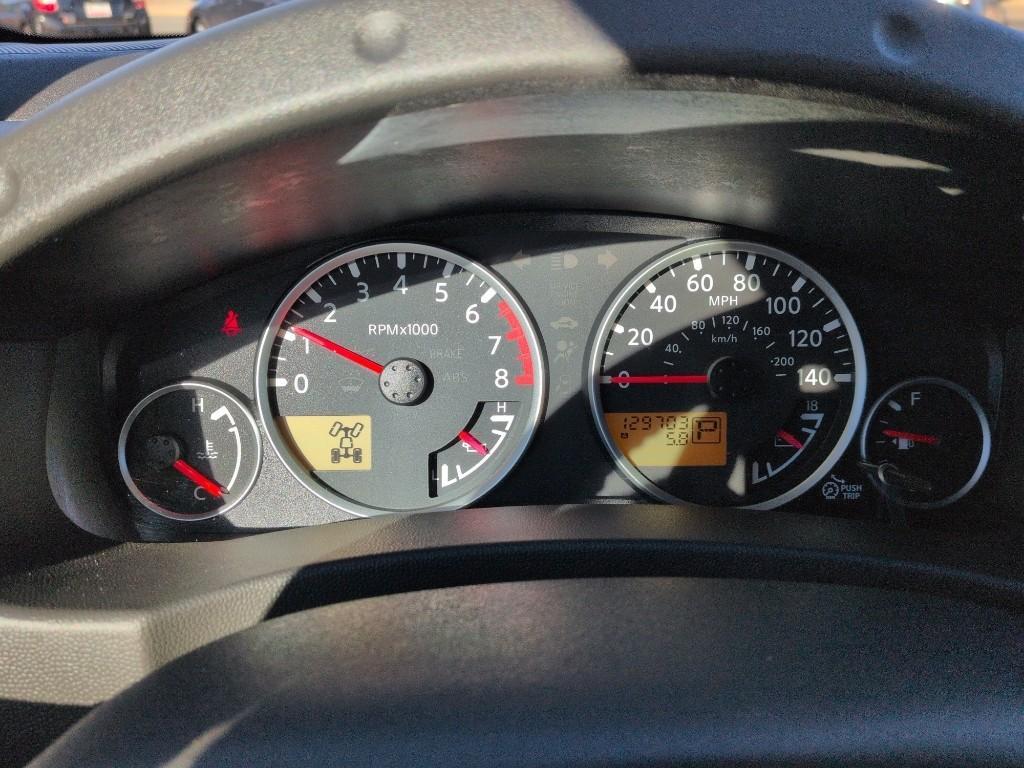 2010 RED Nissan Xterra X 4WD (5N1AN0NW4AC) with an V6, 4.0L engine, Automatic transmission, located at 10890 W. Colfax Ave., Lakewood, CO, 80215, (303) 274-7692, 39.739914, -105.120132 - Photo#11