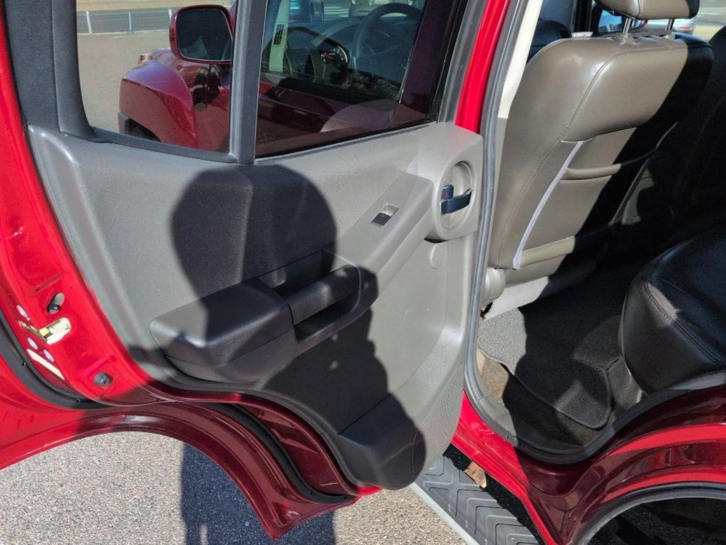2010 RED Nissan Xterra X 4WD (5N1AN0NW4AC) with an V6, 4.0L engine, Automatic transmission, located at 10890 W. Colfax Ave., Lakewood, CO, 80215, (303) 274-7692, 39.739914, -105.120132 - Photo#14
