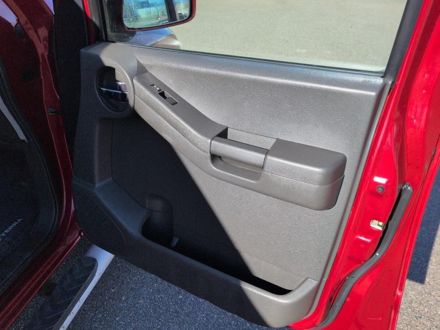 2010 RED Nissan Xterra X 4WD (5N1AN0NW4AC) with an V6, 4.0L engine, Automatic transmission, located at 10890 W. Colfax Ave., Lakewood, CO, 80215, (303) 274-7692, 39.739914, -105.120132 - Photo#16