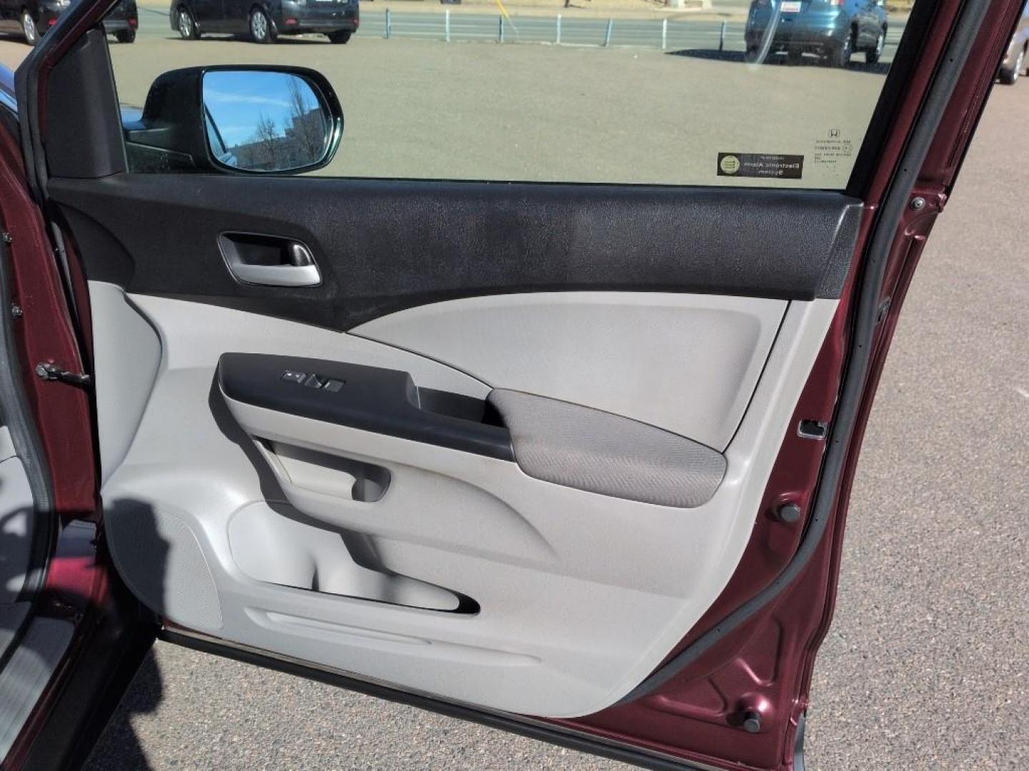 2013 BURGUNDY Honda CR-V LX (5J6RM3H33DL) with an 4 Cyl, 2.4L engine, Automatic transmission, located at 10890 W. Colfax Ave., Lakewood, CO, 80215, (303) 274-7692, 39.739914, -105.120132 - Photo#16