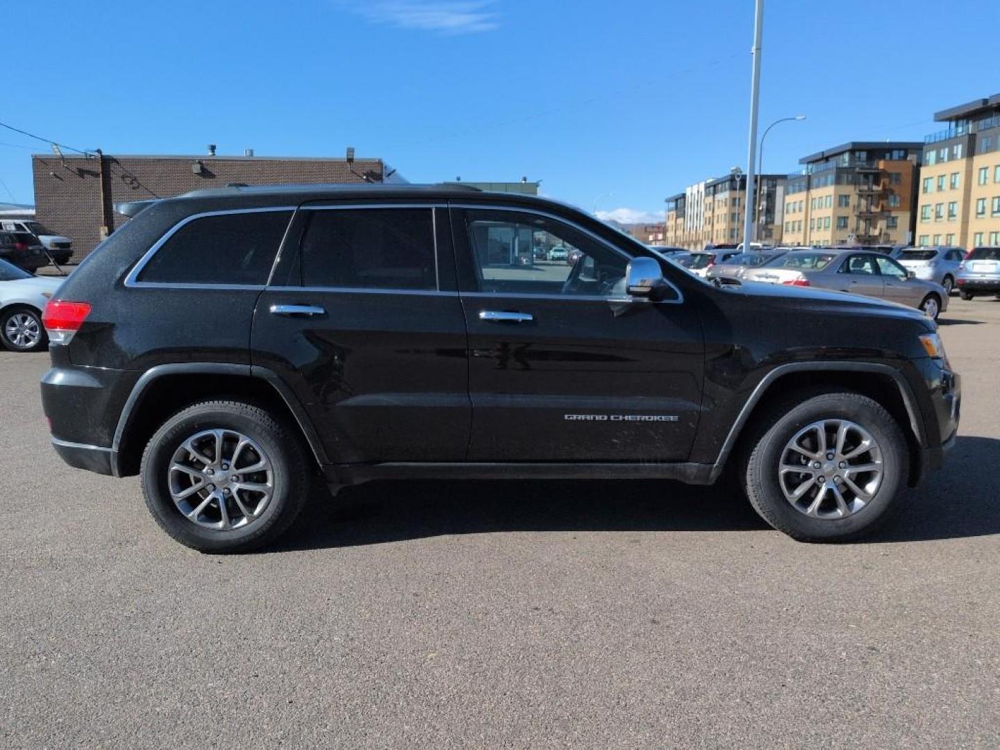 2015 BLACK Jeep Grand Cherokee Limited (1C4RJFBG9FC) with an V6, 3.6L engine, Automatic transmission, located at 10890 W. Colfax Ave., Lakewood, CO, 80215, (303) 274-7692, 39.739914, -105.120132 - Photo#3