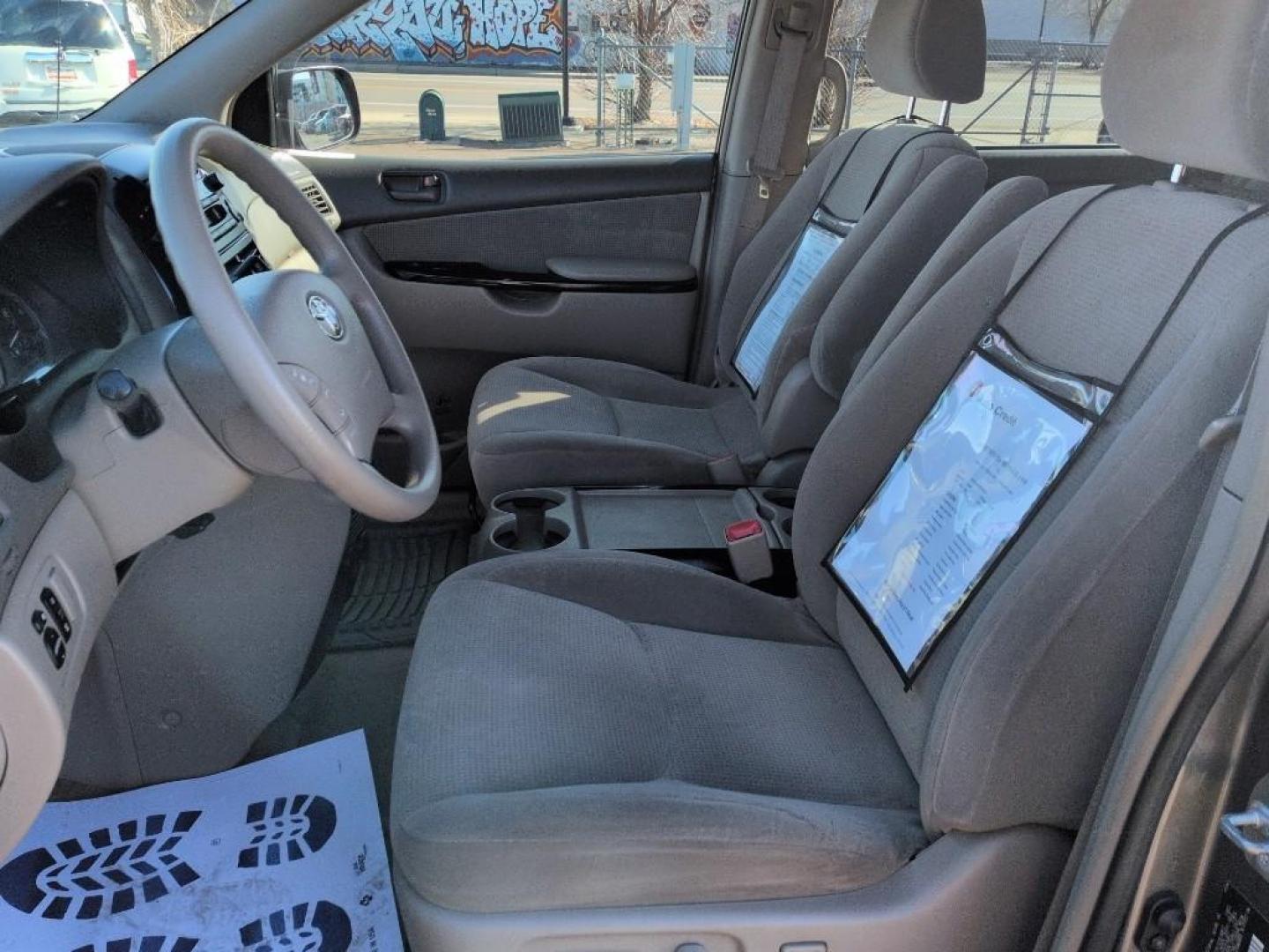 2005 GRAY Toyota Sienna LE AWD (5TDBA23C85S) with an V6, 3.3L engine, Automatic transmission, located at 10890 W. Colfax Ave., Lakewood, CO, 80215, (303) 274-7692, 39.739914, -105.120132 - Photo#10