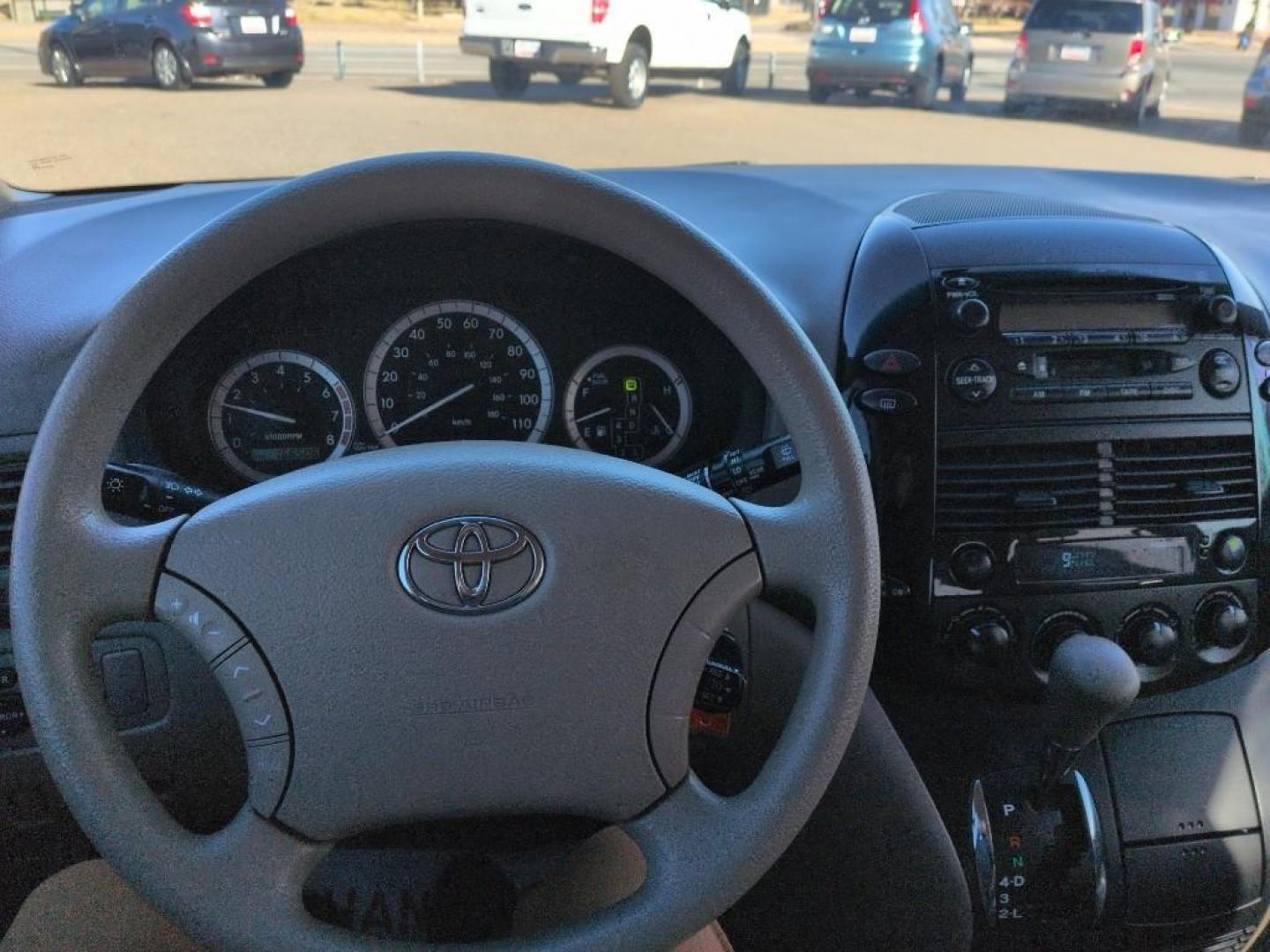 2005 GRAY Toyota Sienna LE AWD (5TDBA23C85S) with an V6, 3.3L engine, Automatic transmission, located at 10890 W. Colfax Ave., Lakewood, CO, 80215, (303) 274-7692, 39.739914, -105.120132 - Photo#11
